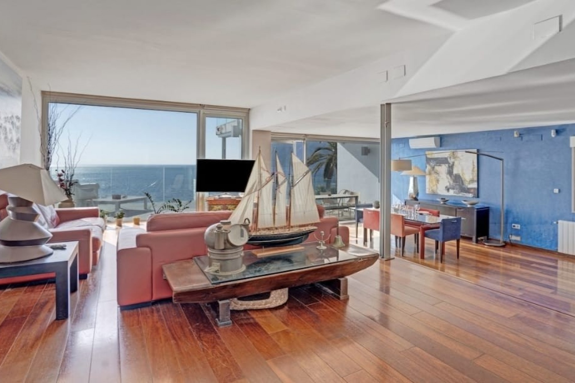 Wiederverkauf -  -
Calpe - Bassetes