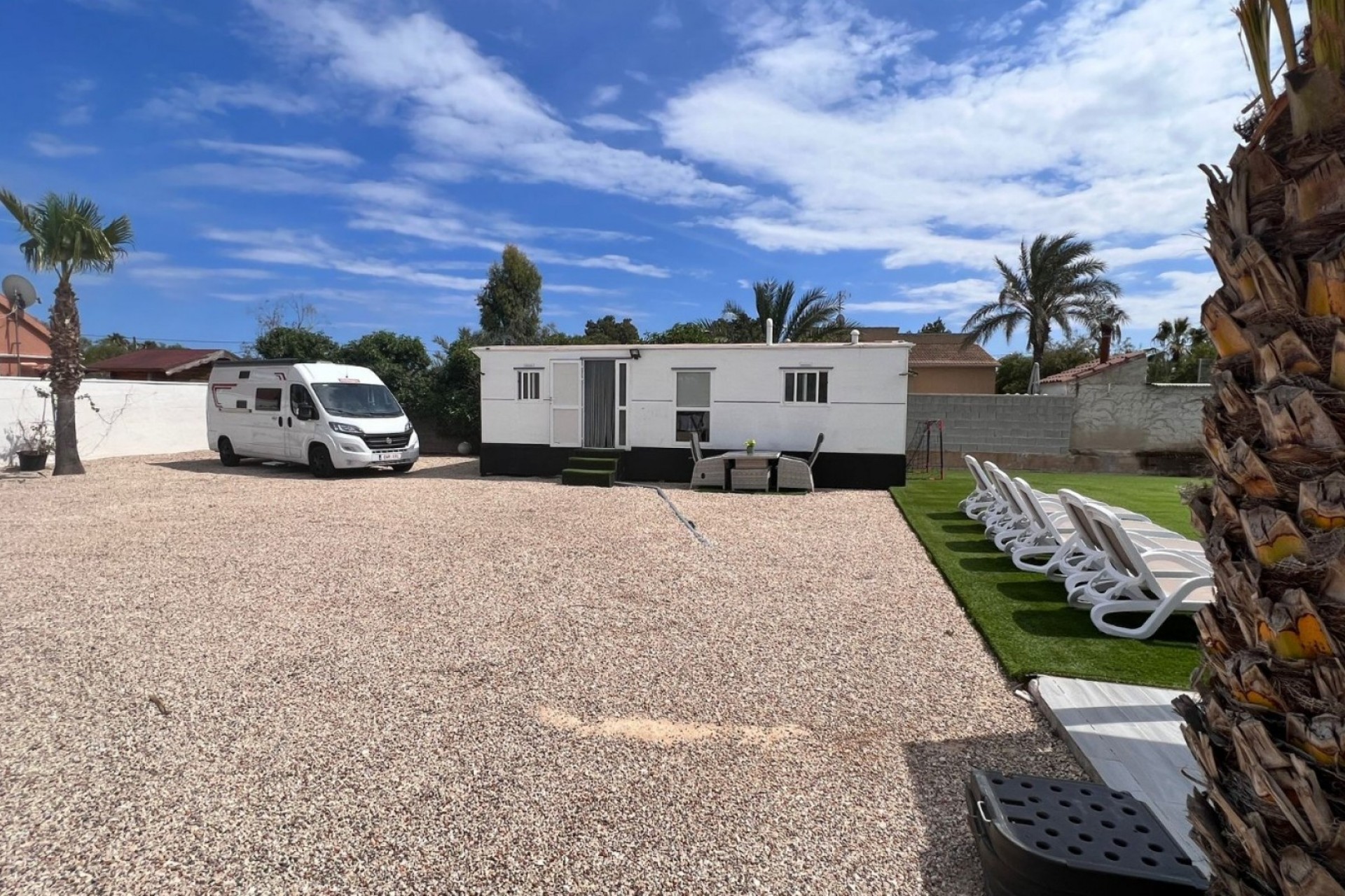 Wiederverkauf - Finca -
Elche Pedanías - La Marina