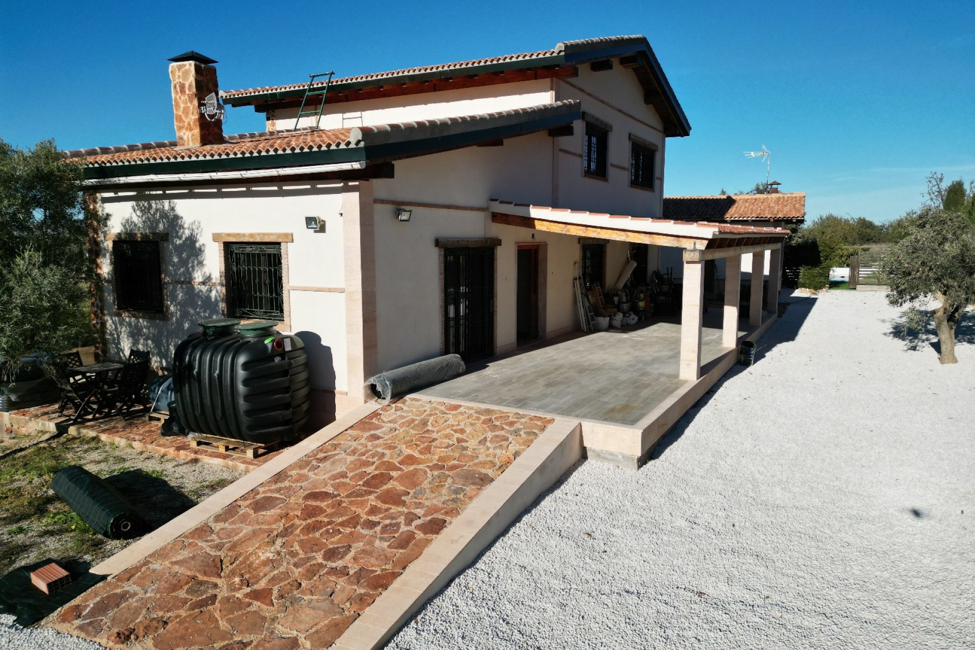 Wiederverkauf - Finca -
La Zarza