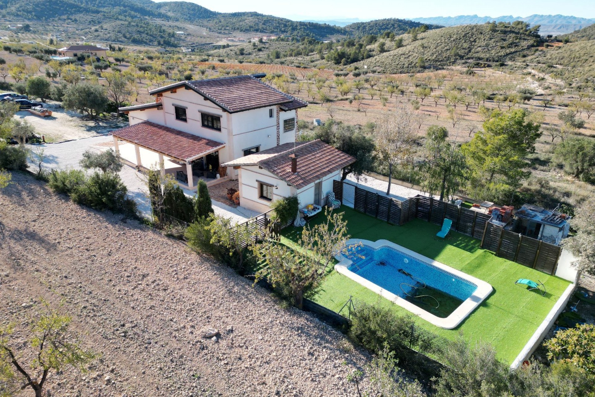 Wiederverkauf - Finca -
La Zarza