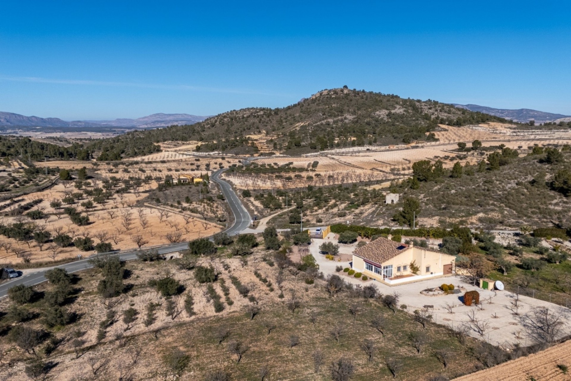 Wiederverkauf - Finca -
La Zarza