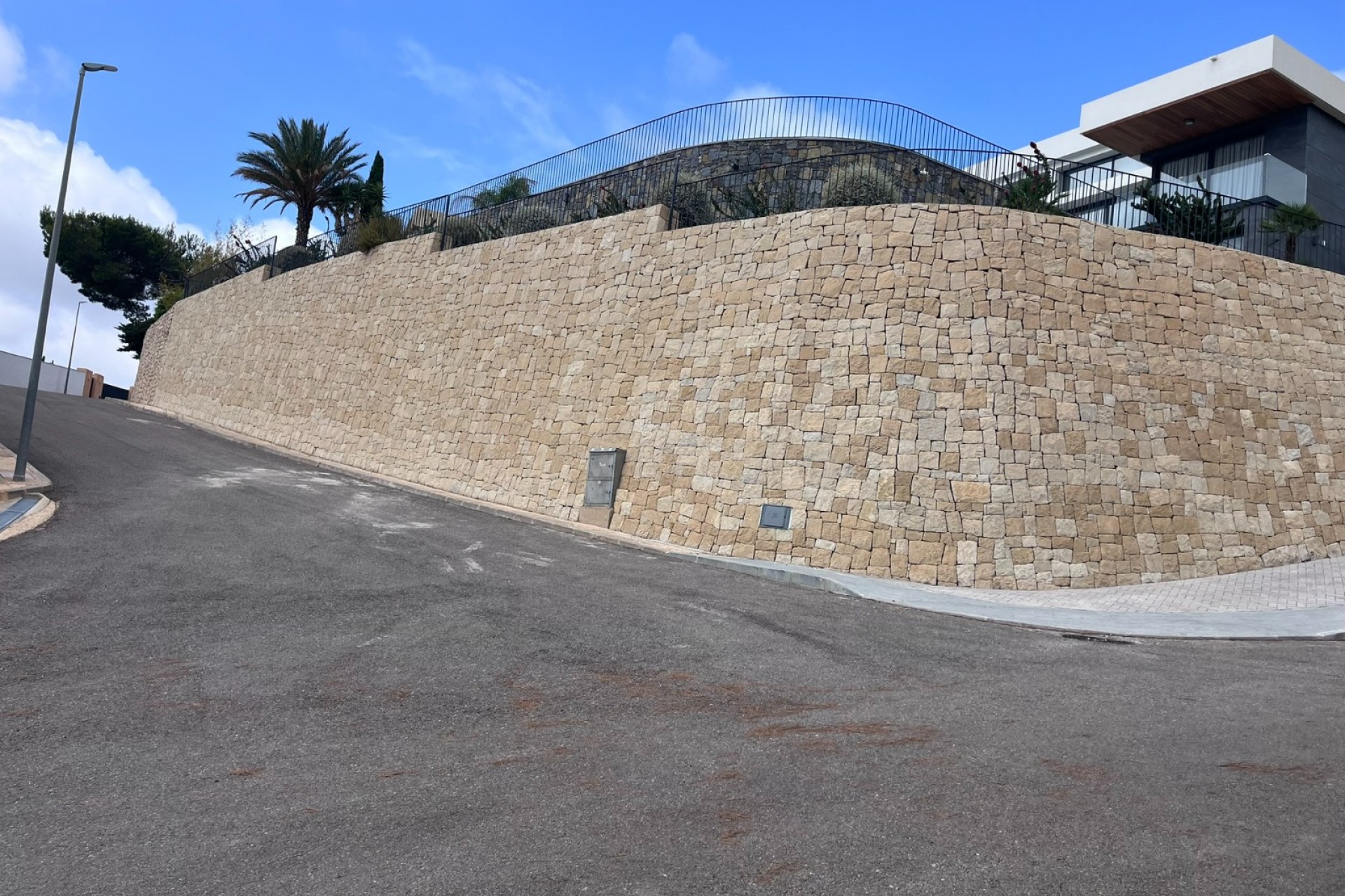 Wiederverkauf - Grundstücke -
Altea