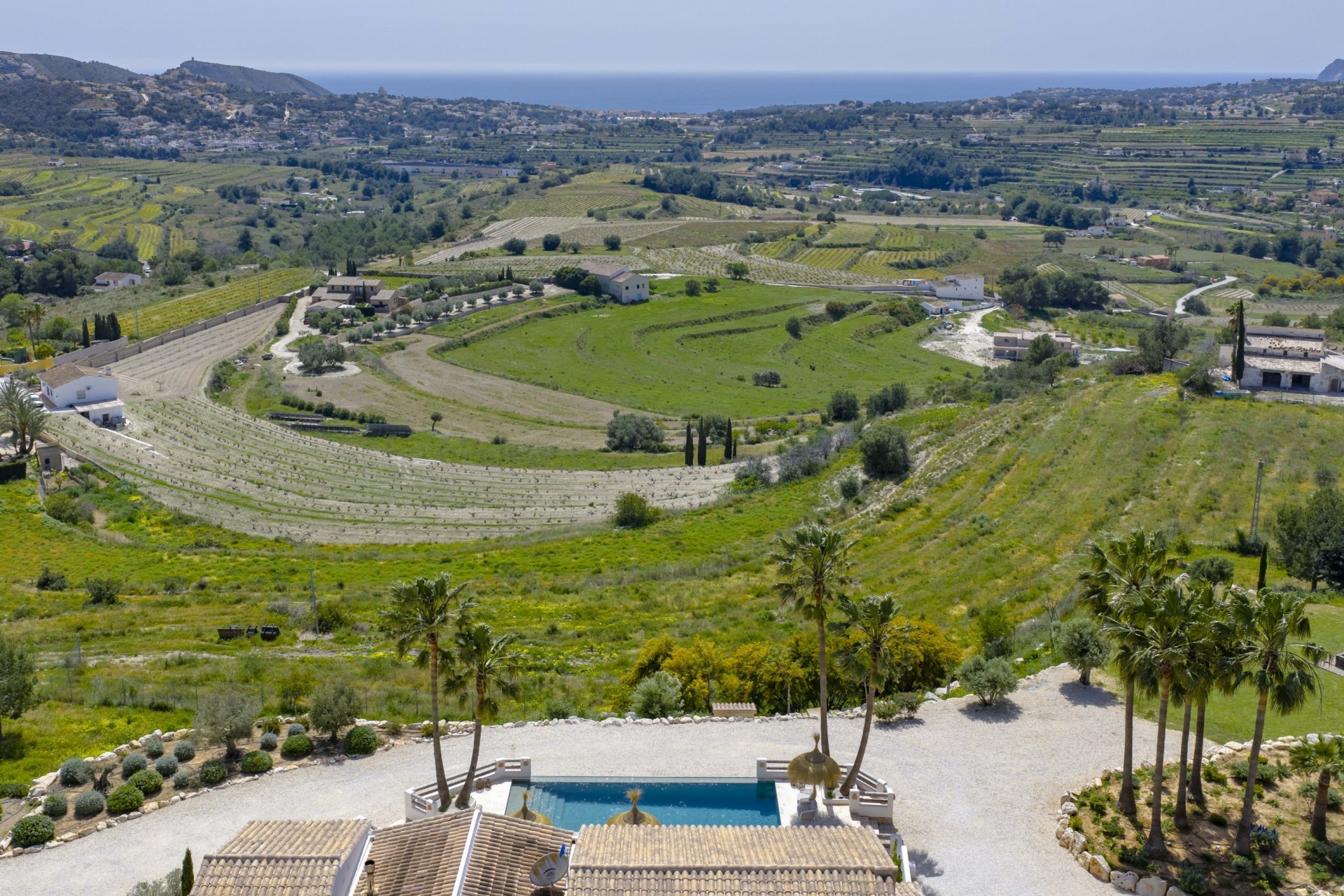 Wiederverkauf -  -
Moraira - Benimeit - Tabaira