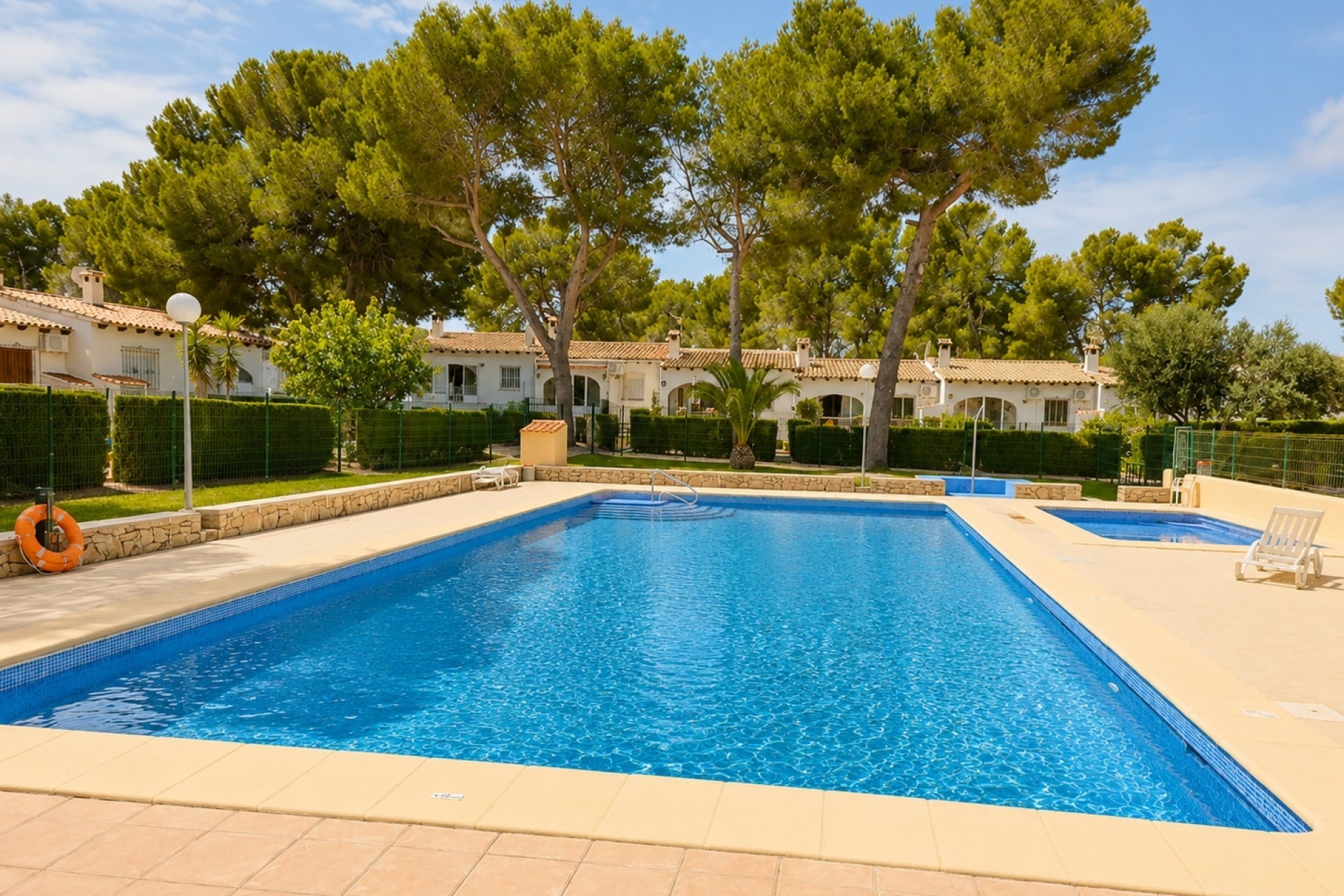 Wiederverkauf -  -
Moraira - Pinar del Advocat - Cometa