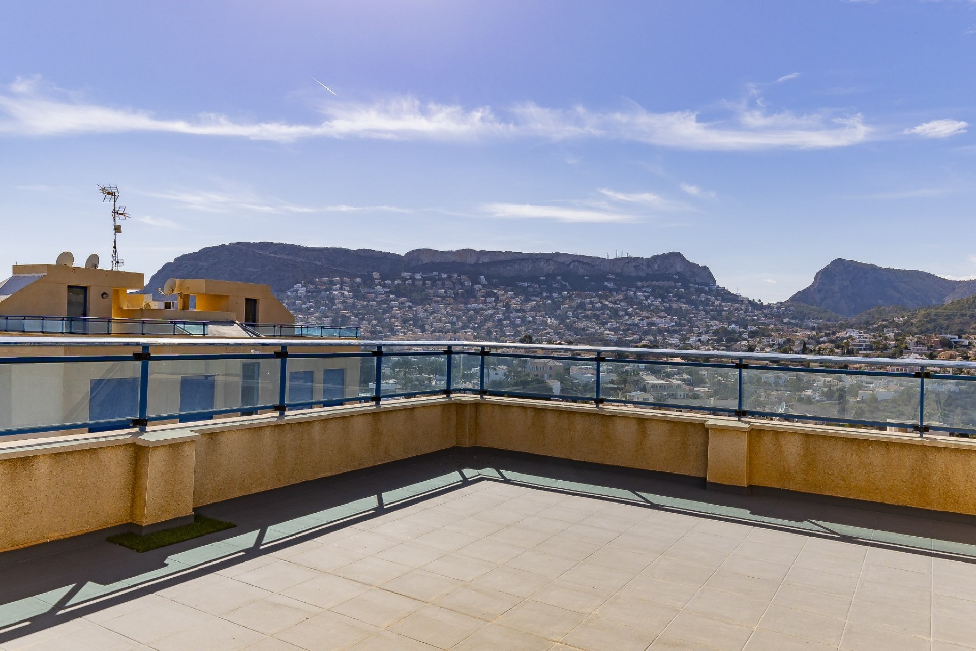 Wiederverkauf - Penthouse -
Calpe - Zona Puerto Blanco - Maryvilla