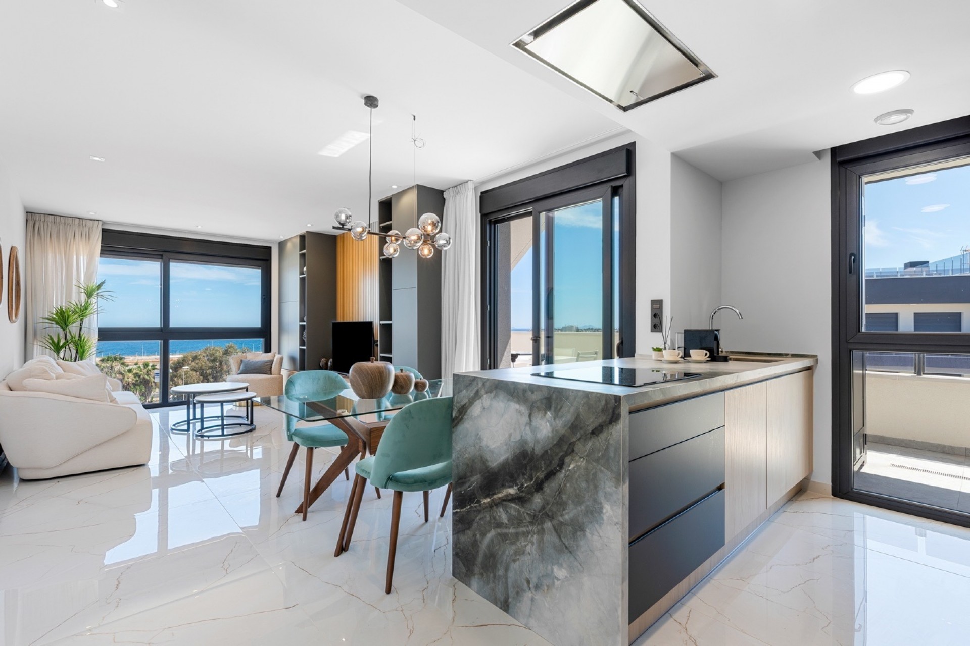 Wiederverkauf - Penthouse -
Orihuela Costa