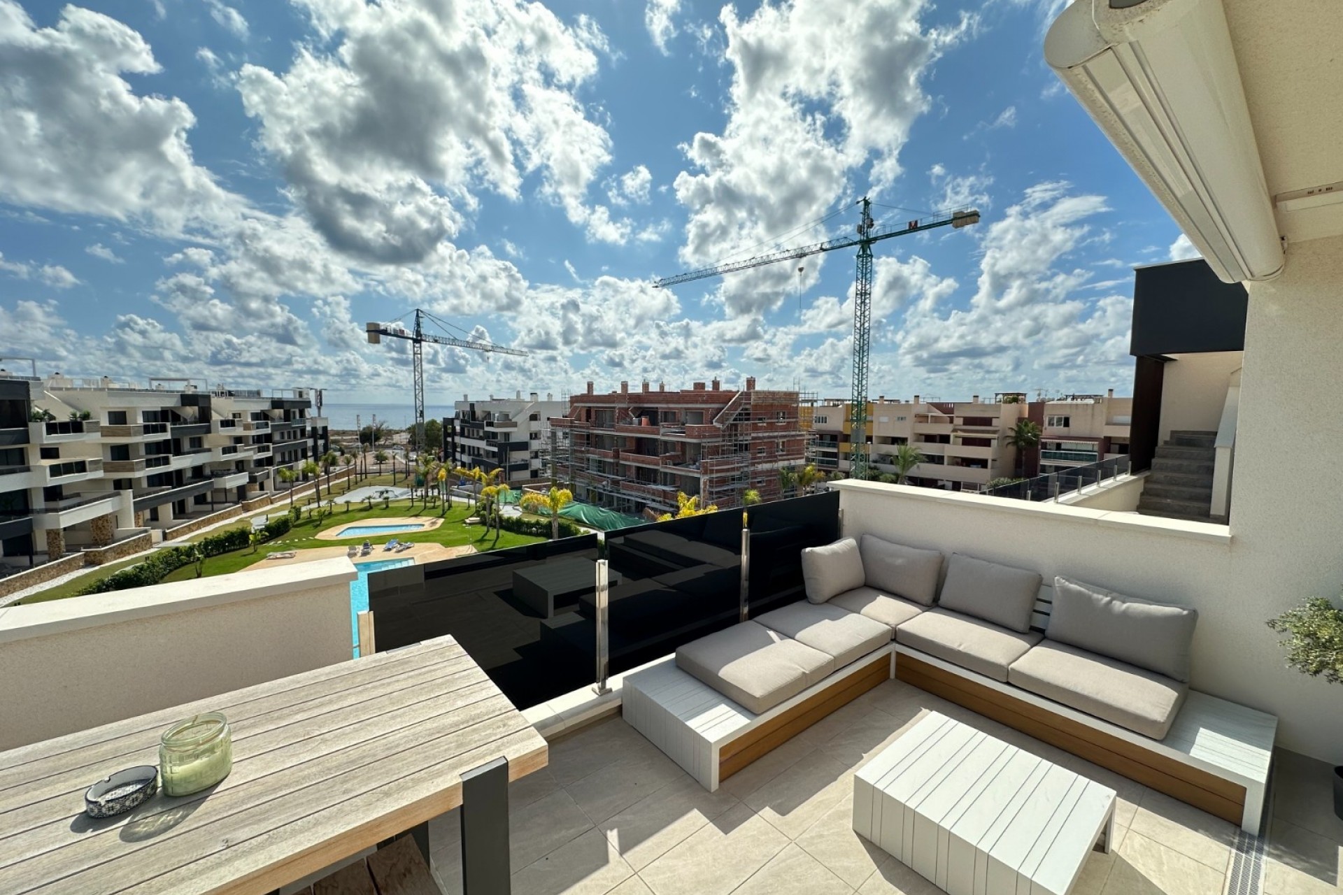 Wiederverkauf - Penthouse -
PLAYA FLAMENCA