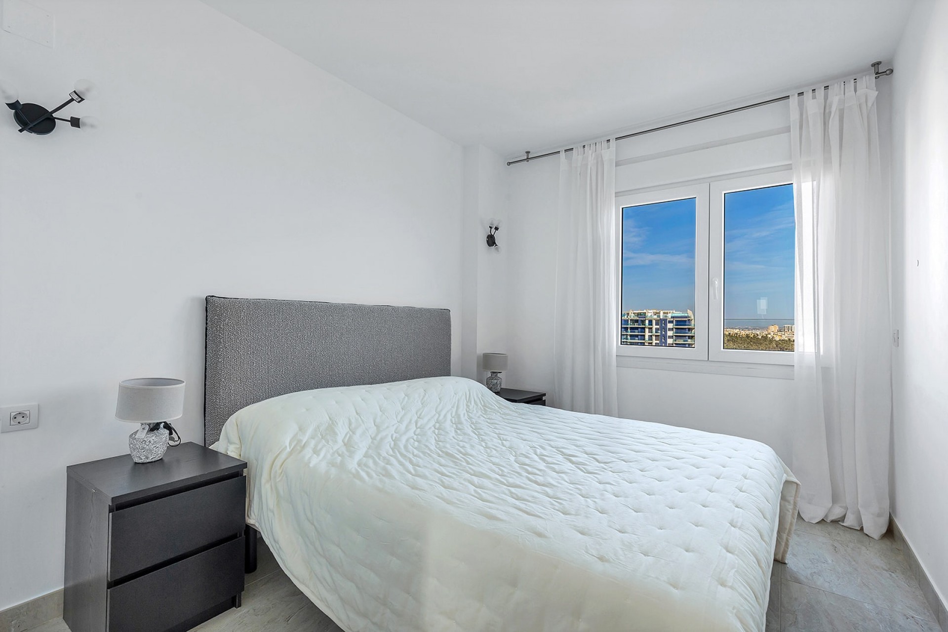 Wiederverkauf - Penthouse -
Torrevieja - Punta Prima