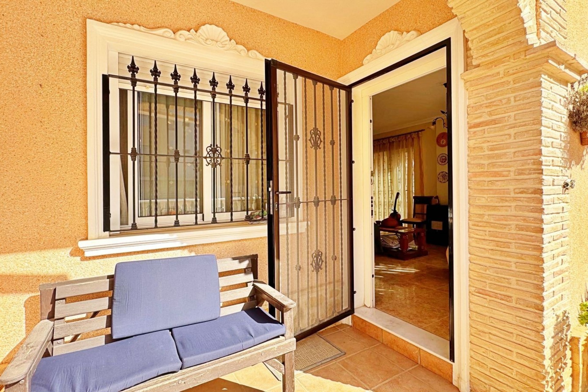 Wiederverkauf - Stadthaus -
Orihuela Costa - Villamartín