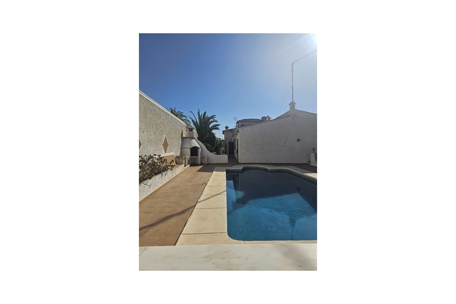 Wiederverkauf - Villa -
Albir - Centre