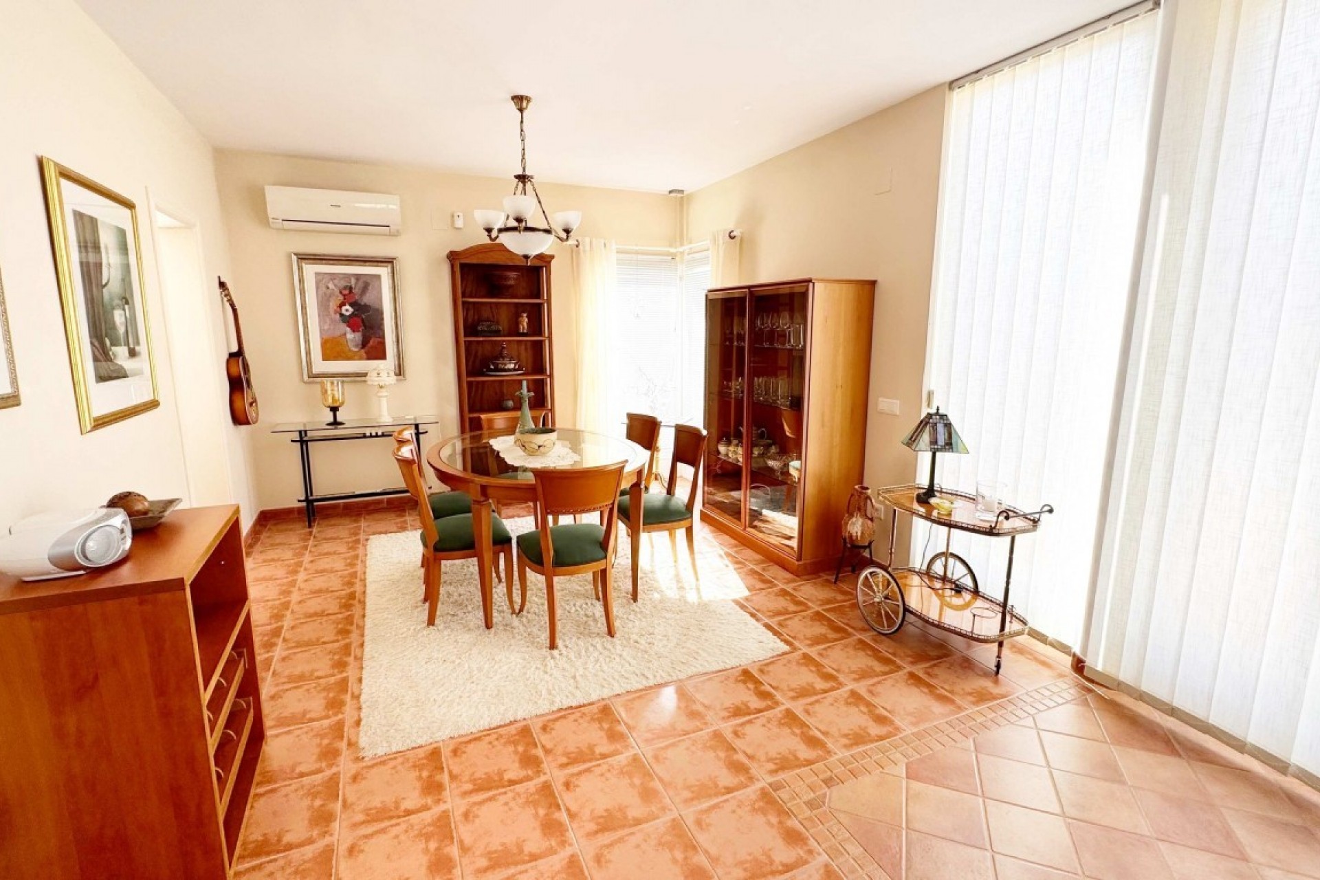 Wiederverkauf - Villa -
Albir