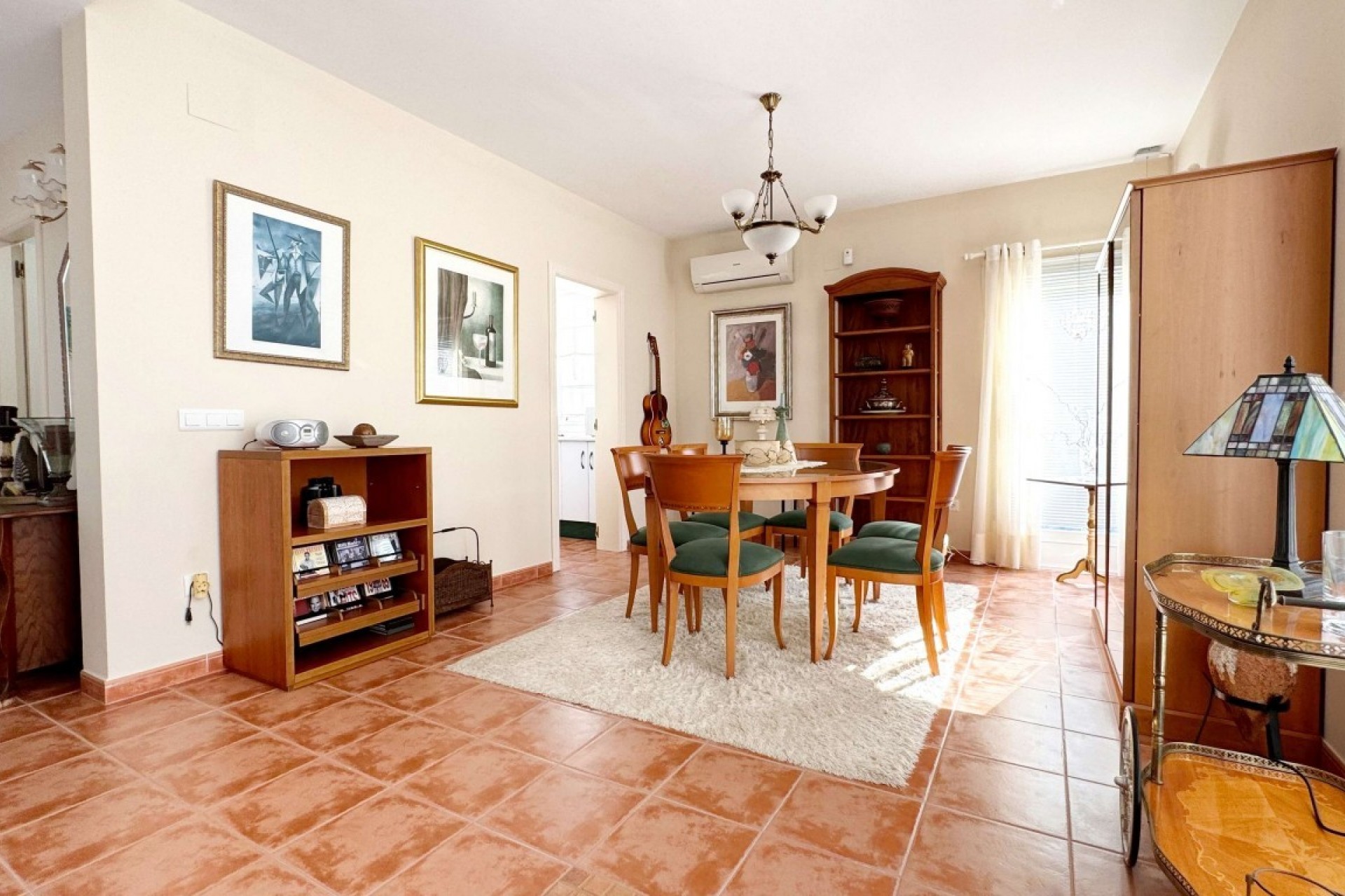 Wiederverkauf - Villa -
Albir
