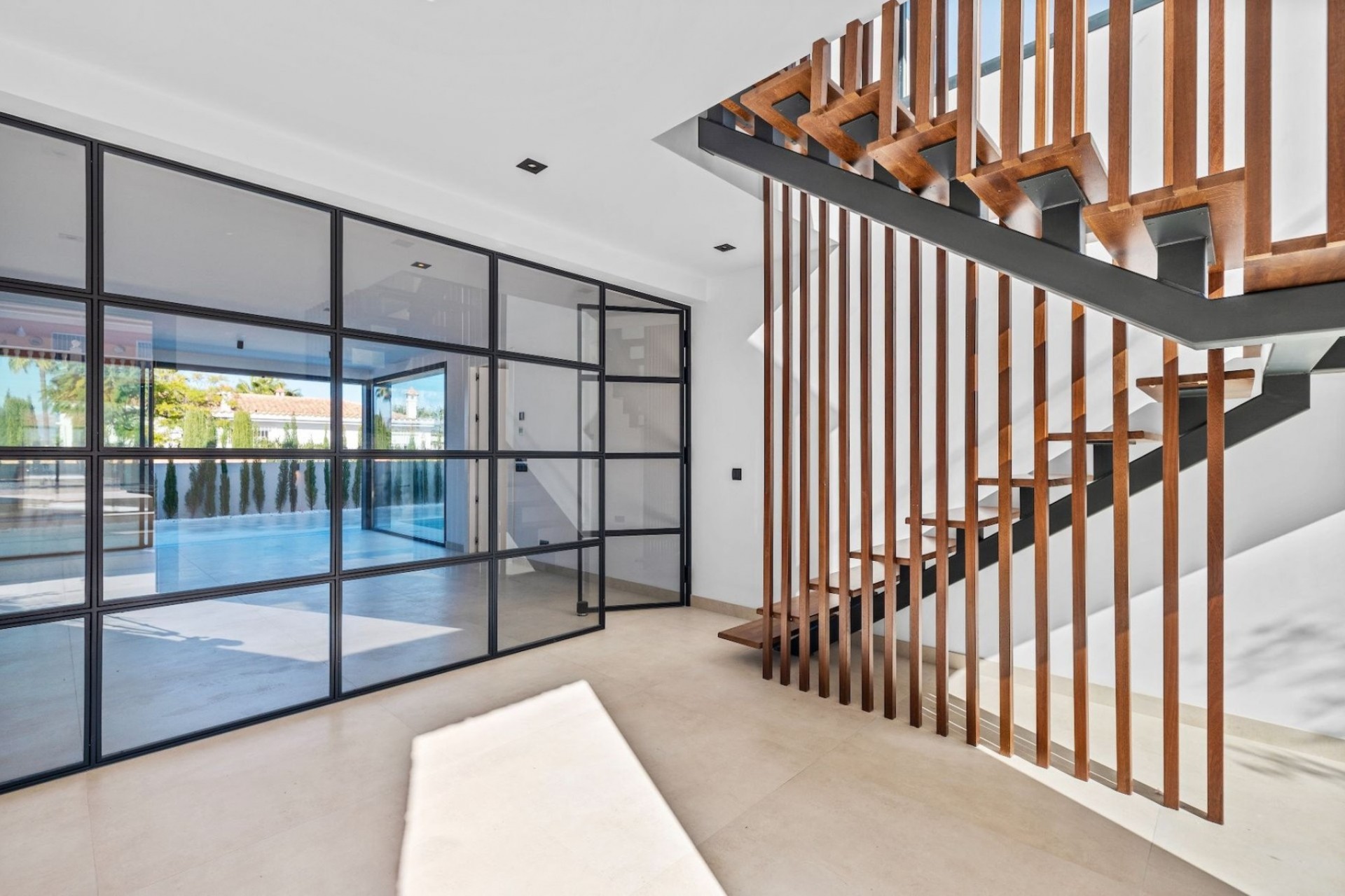 Wiederverkauf - Villa -
Albir