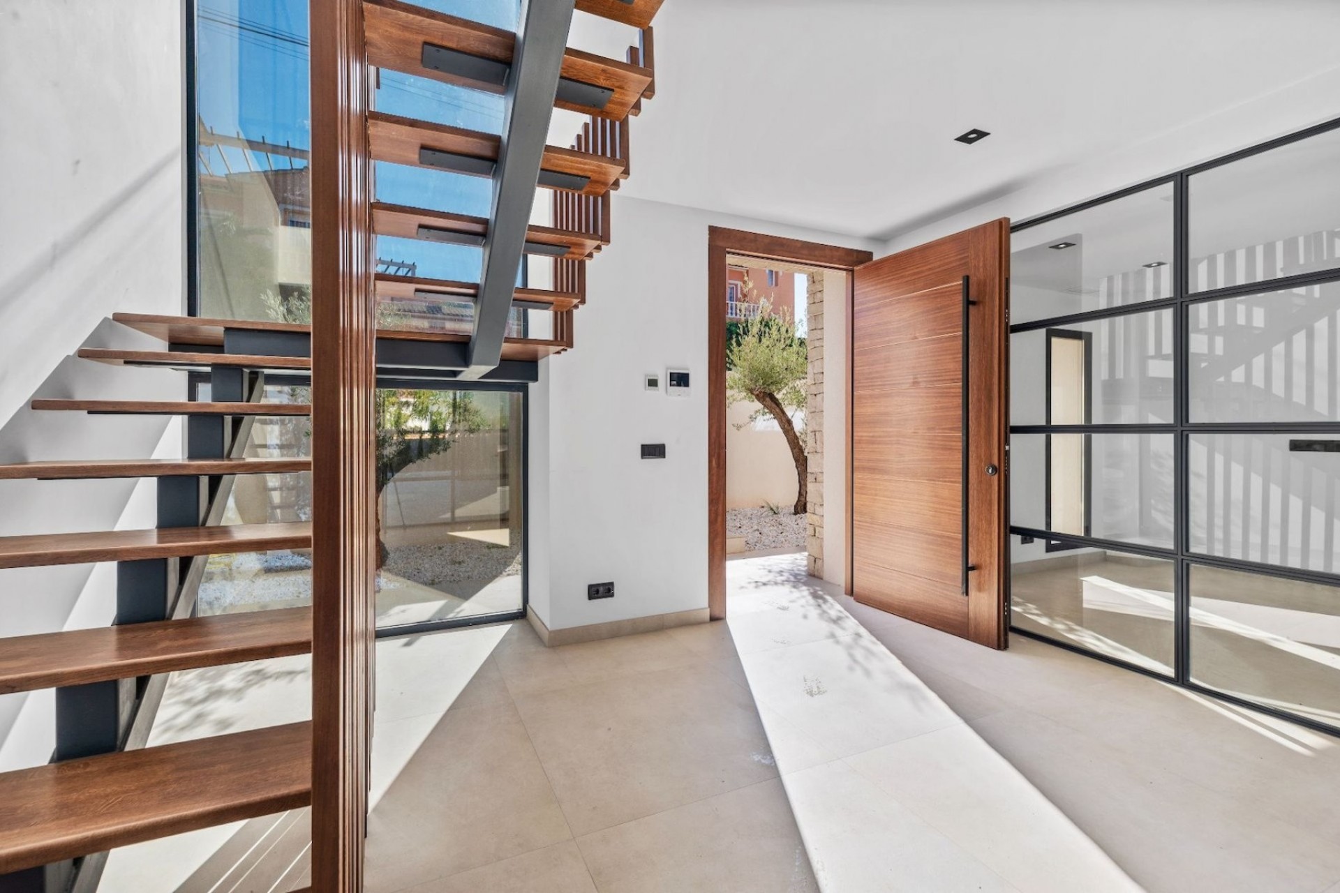 Wiederverkauf - Villa -
Albir