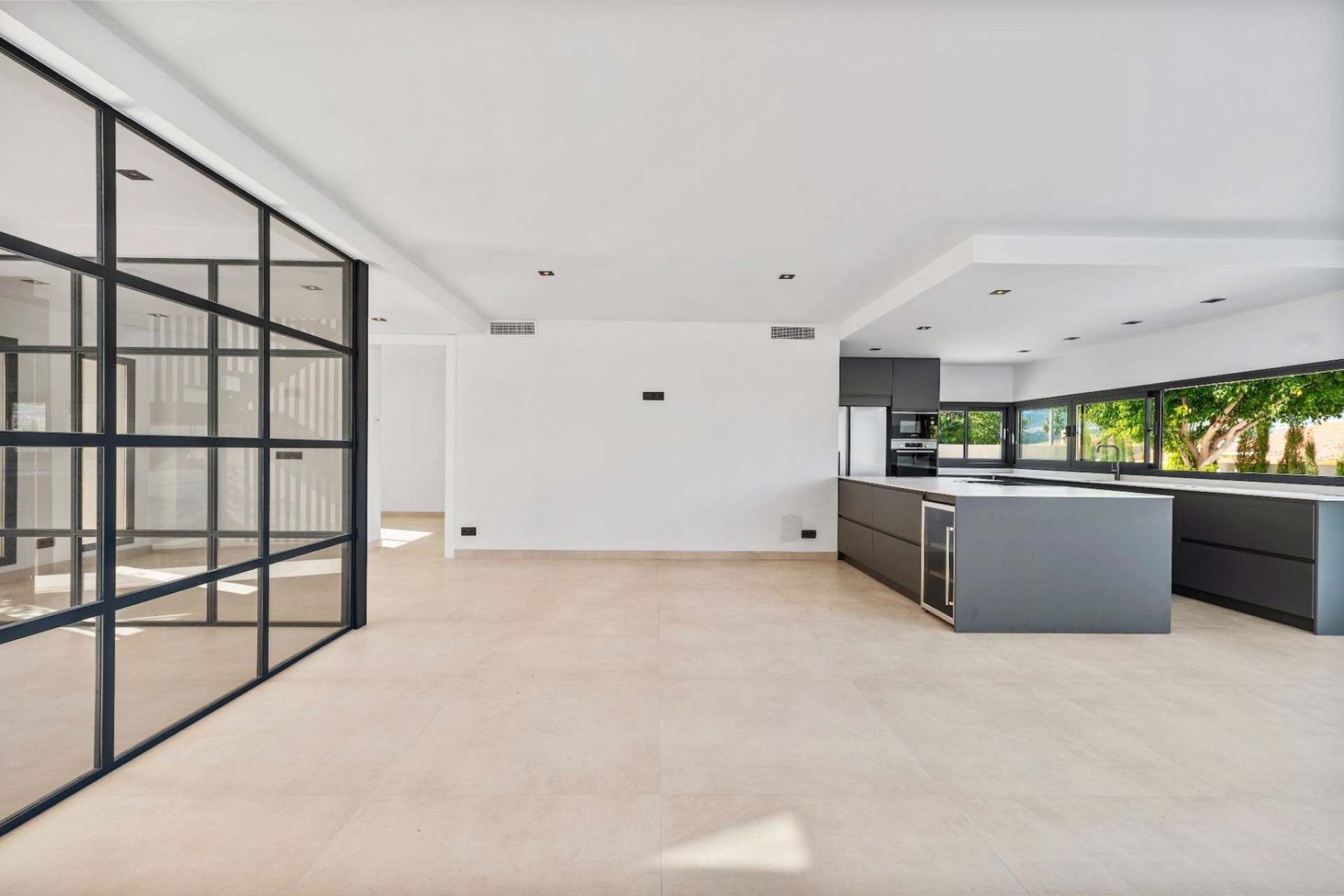 Wiederverkauf - Villa -
Albir