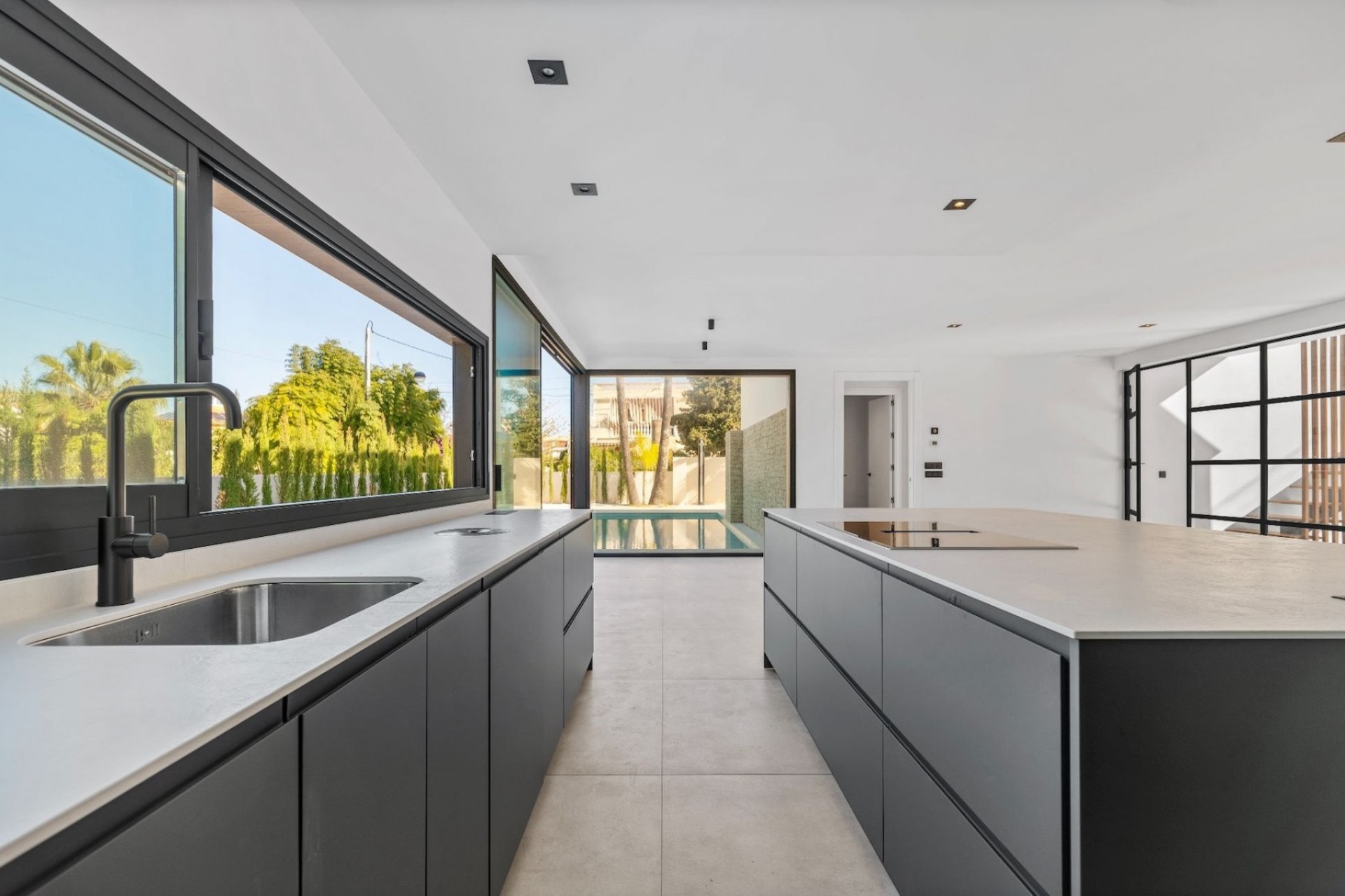 Wiederverkauf - Villa -
Albir