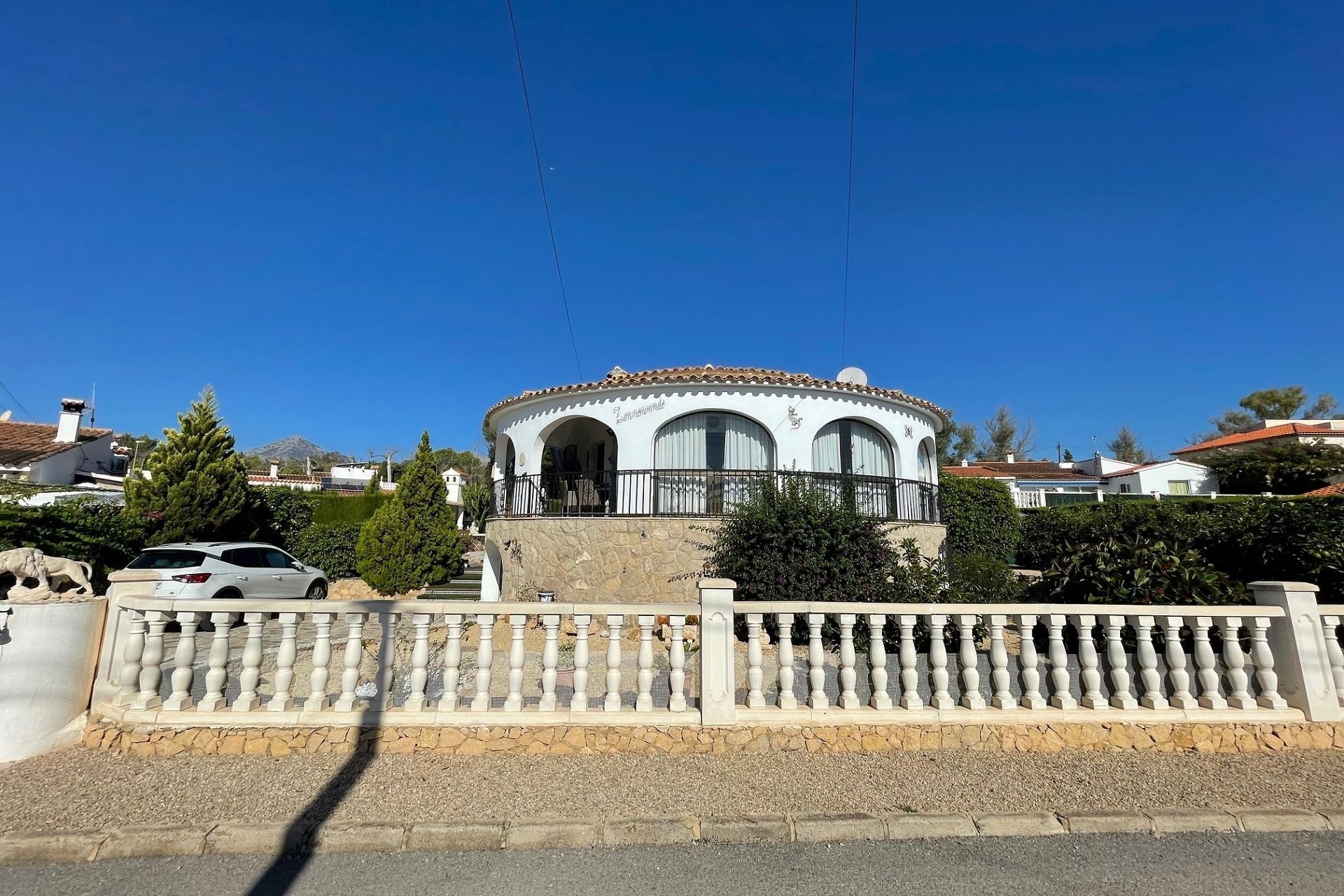 Wiederverkauf - Villa -
Alfas del Pí