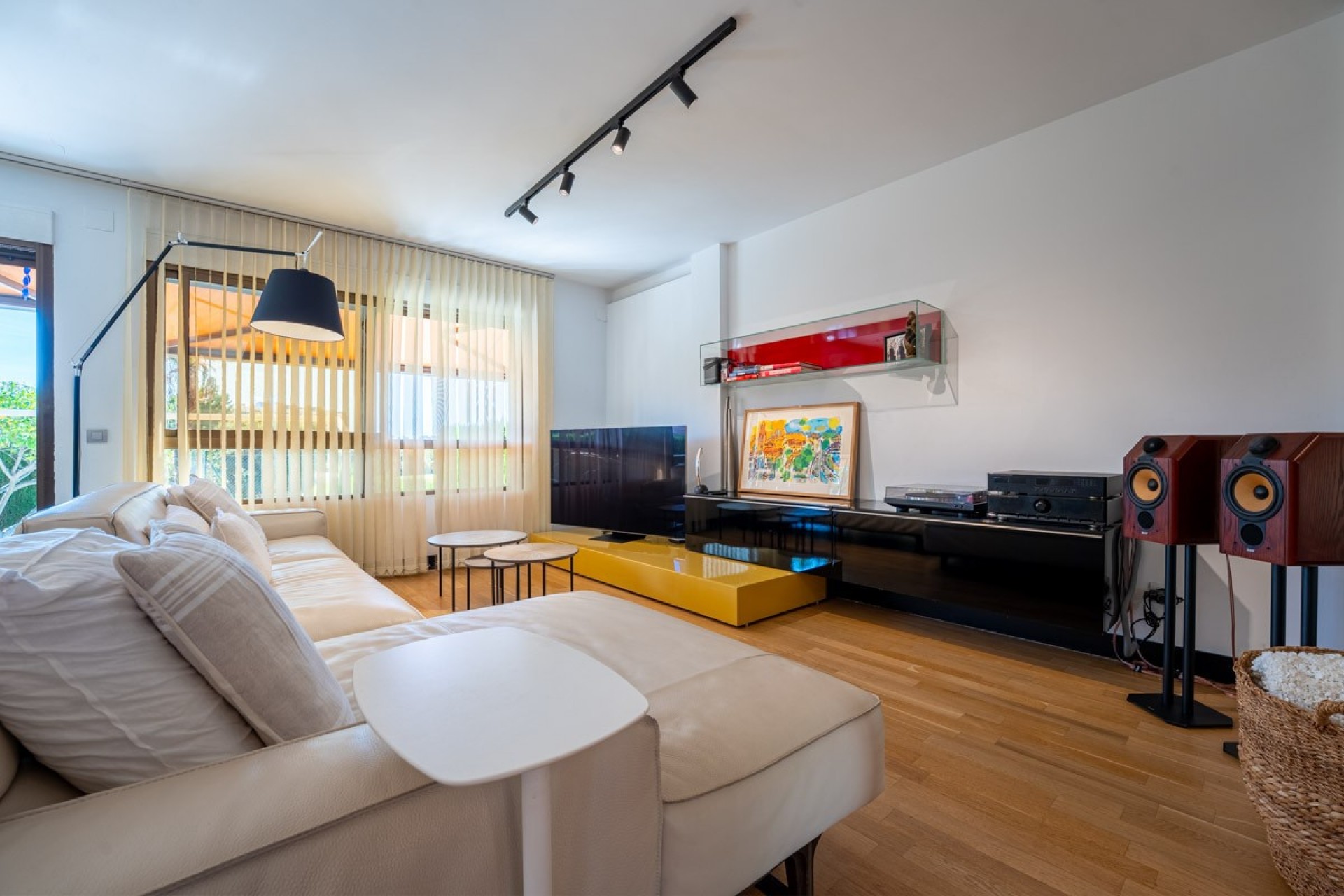 Wiederverkauf - Villa -
Alicante - Alicante Golf