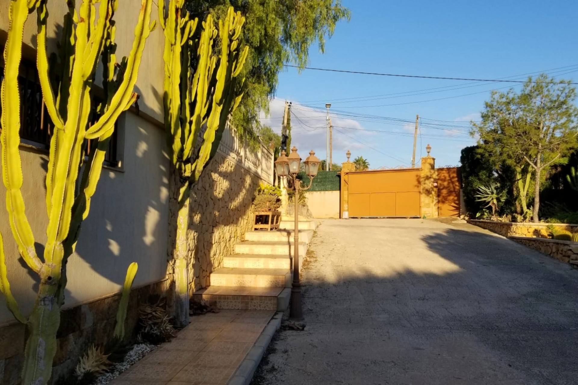 Wiederverkauf - Villa -
Alicante - Moralet - Cañada del Fenollar