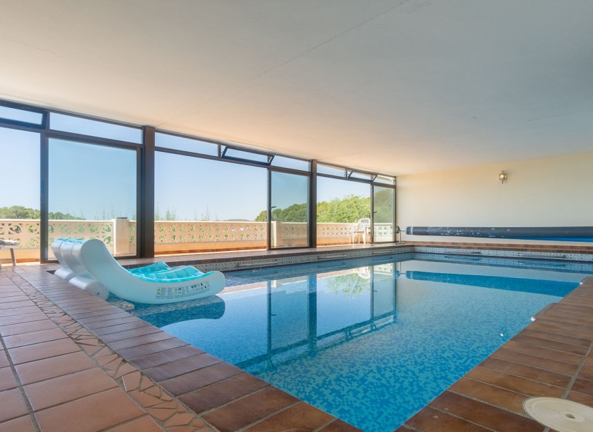Wiederverkauf - Villa -
Altea - Alhama Springs