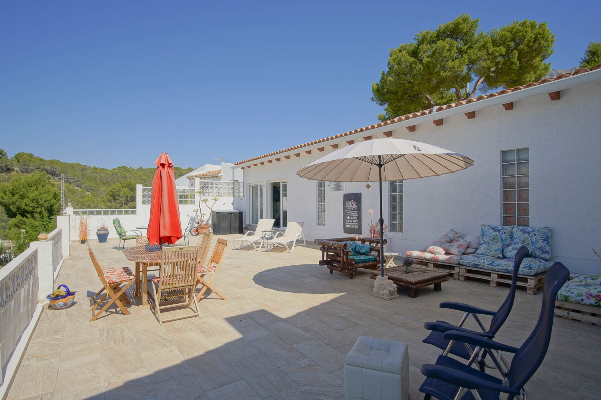 Wiederverkauf - Villa -
Altea - Alhama Springs