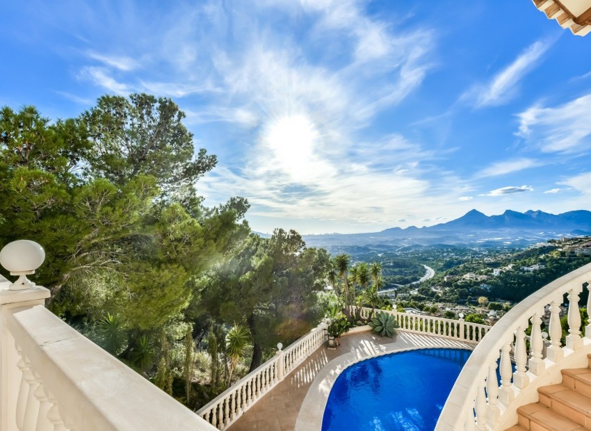 Wiederverkauf - Villa -
Altea - Altea Hills