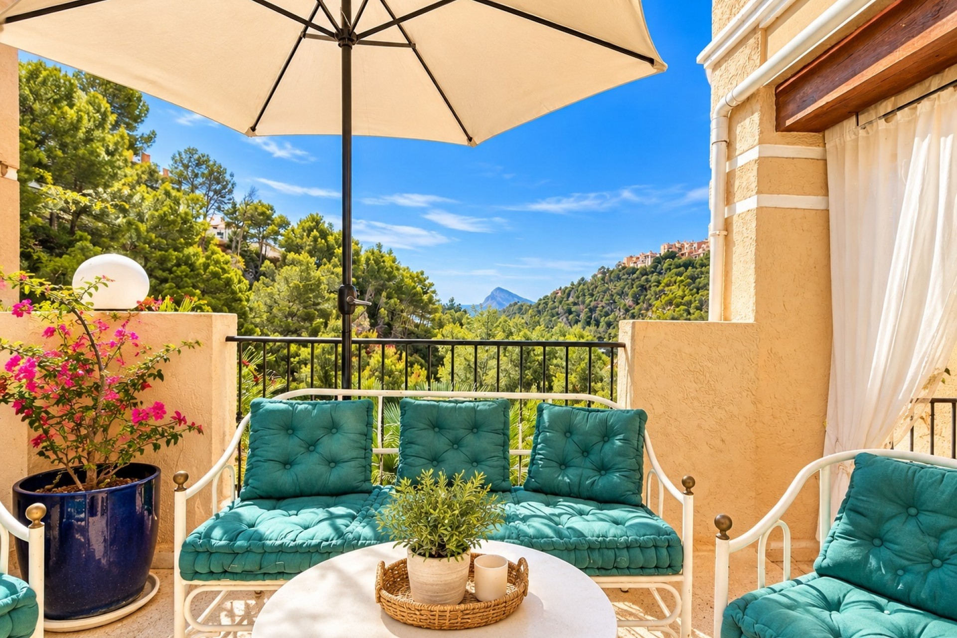 Wiederverkauf - Villa -
Altea - Altea Hills