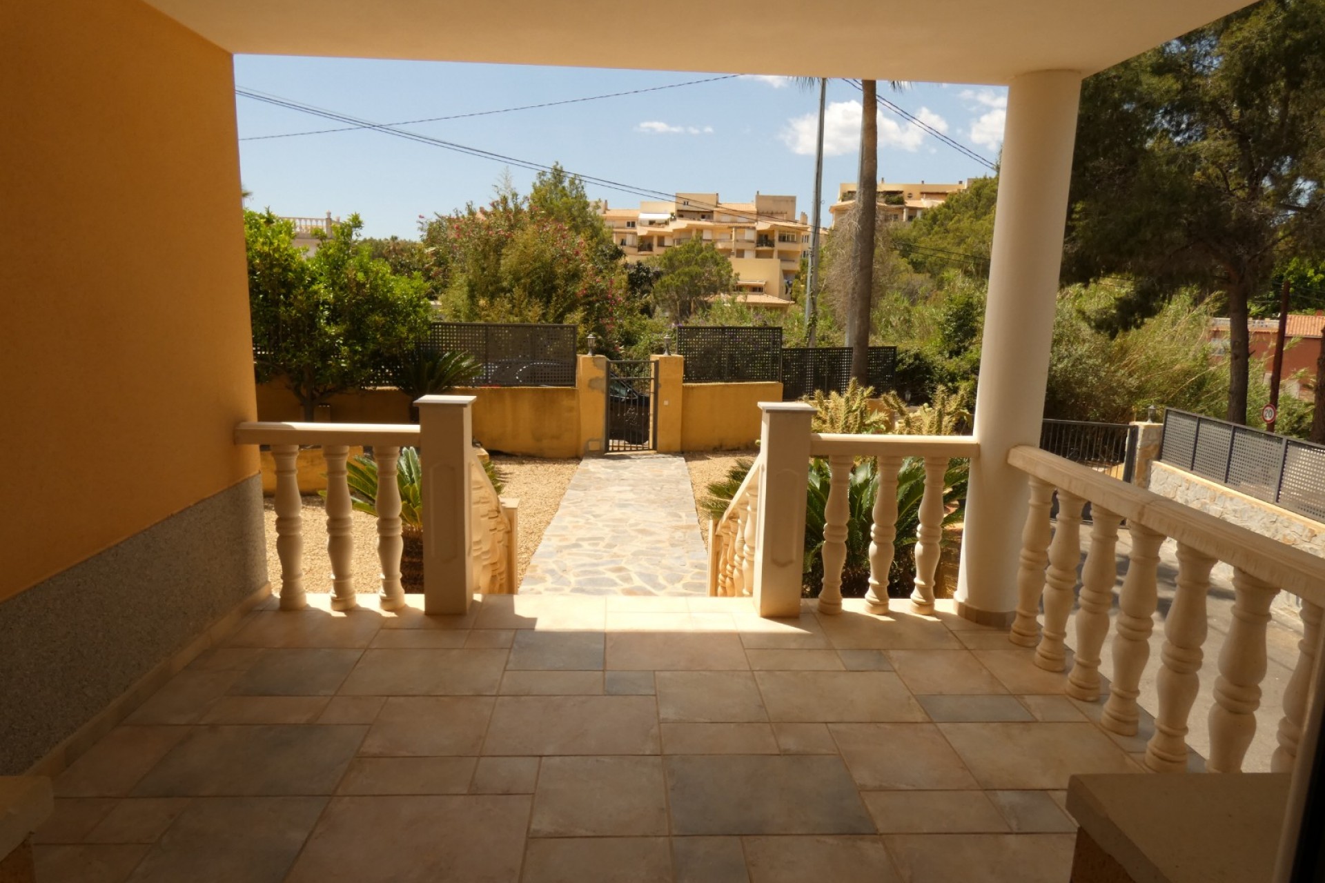 Wiederverkauf - Villa -
Altea