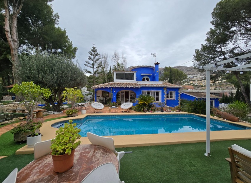 Wiederverkauf - Villa -
Altea