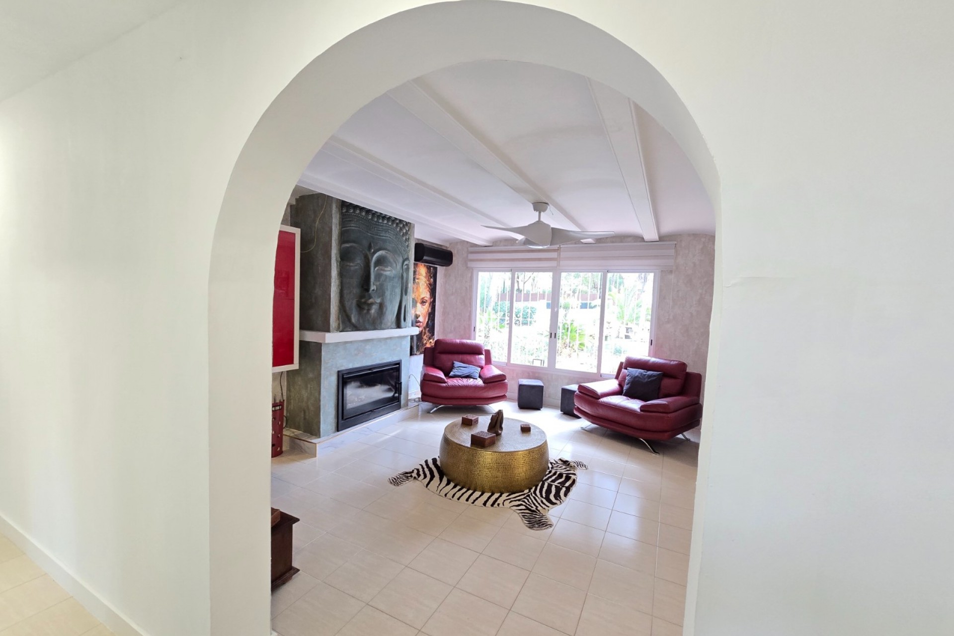 Wiederverkauf - Villa -
Altea