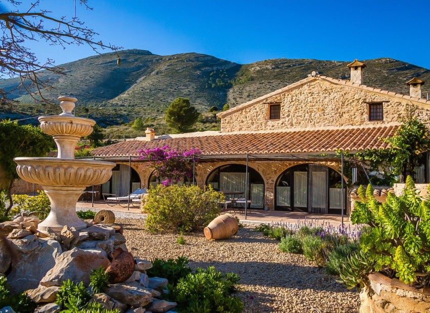 Wiederverkauf - Villa -
Benissa - Partida Vinyent