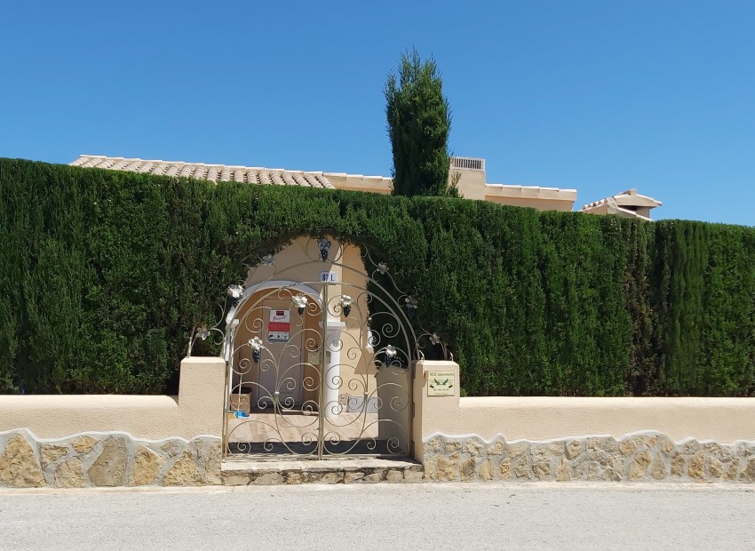 Wiederverkauf - Villa -
Benitachell / El Poble Nou de Benitatxell - Cumbre del Sol