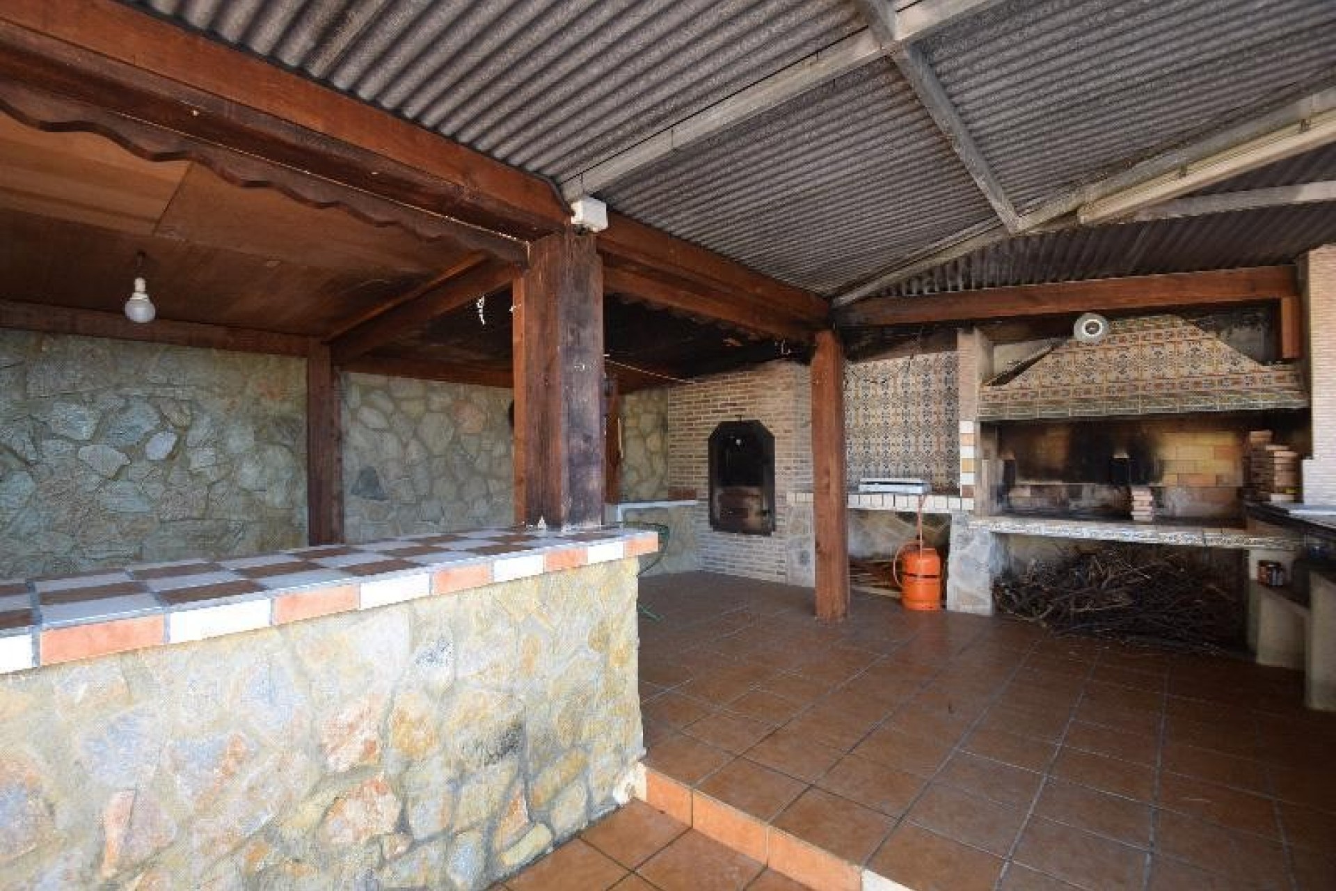 Wiederverkauf - Villa -
Callosa De Ensarrià