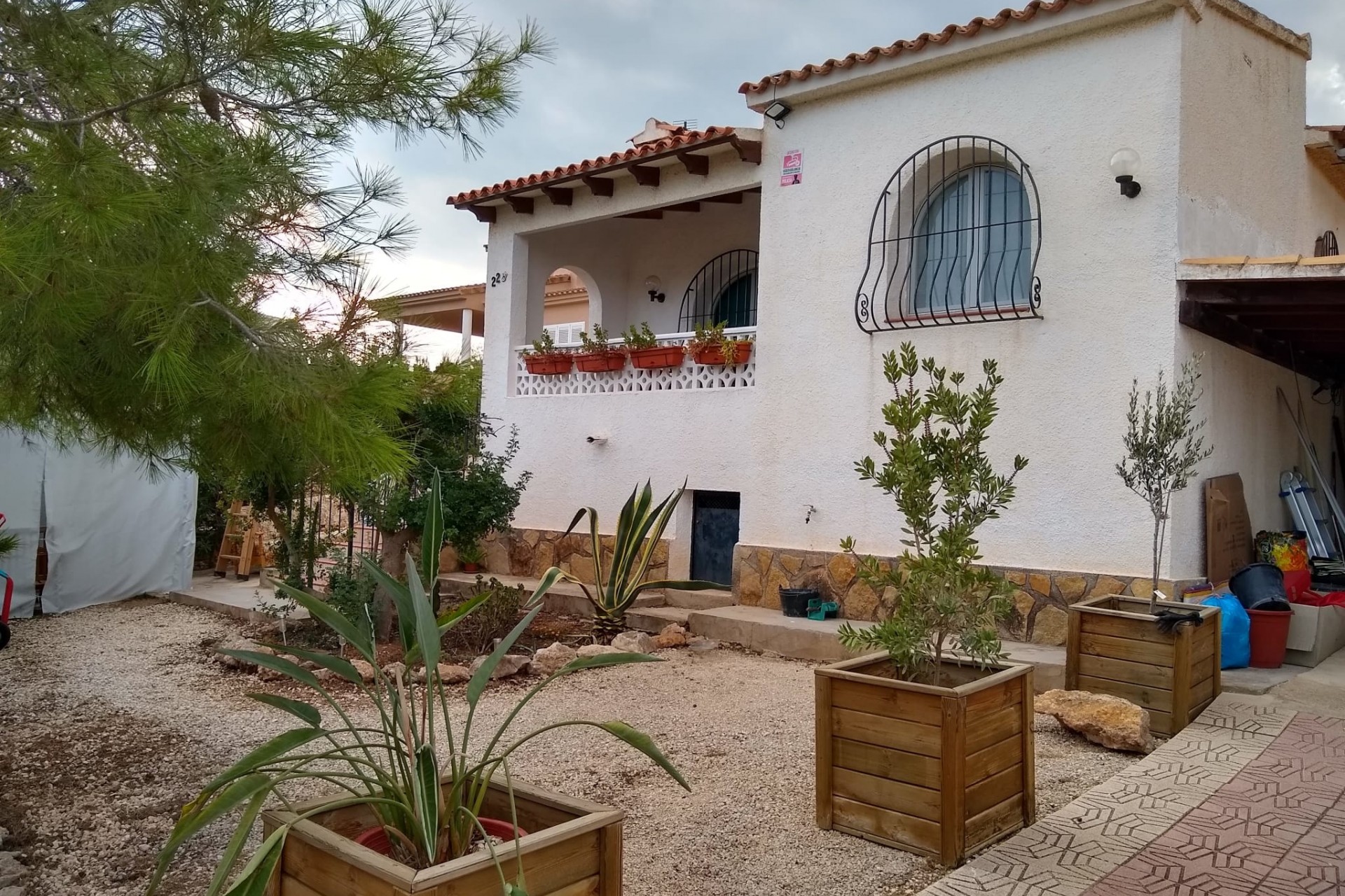 Wiederverkauf - Villa -
Calpe / Calp - Marisol Park - Ortembach - Los Almendros