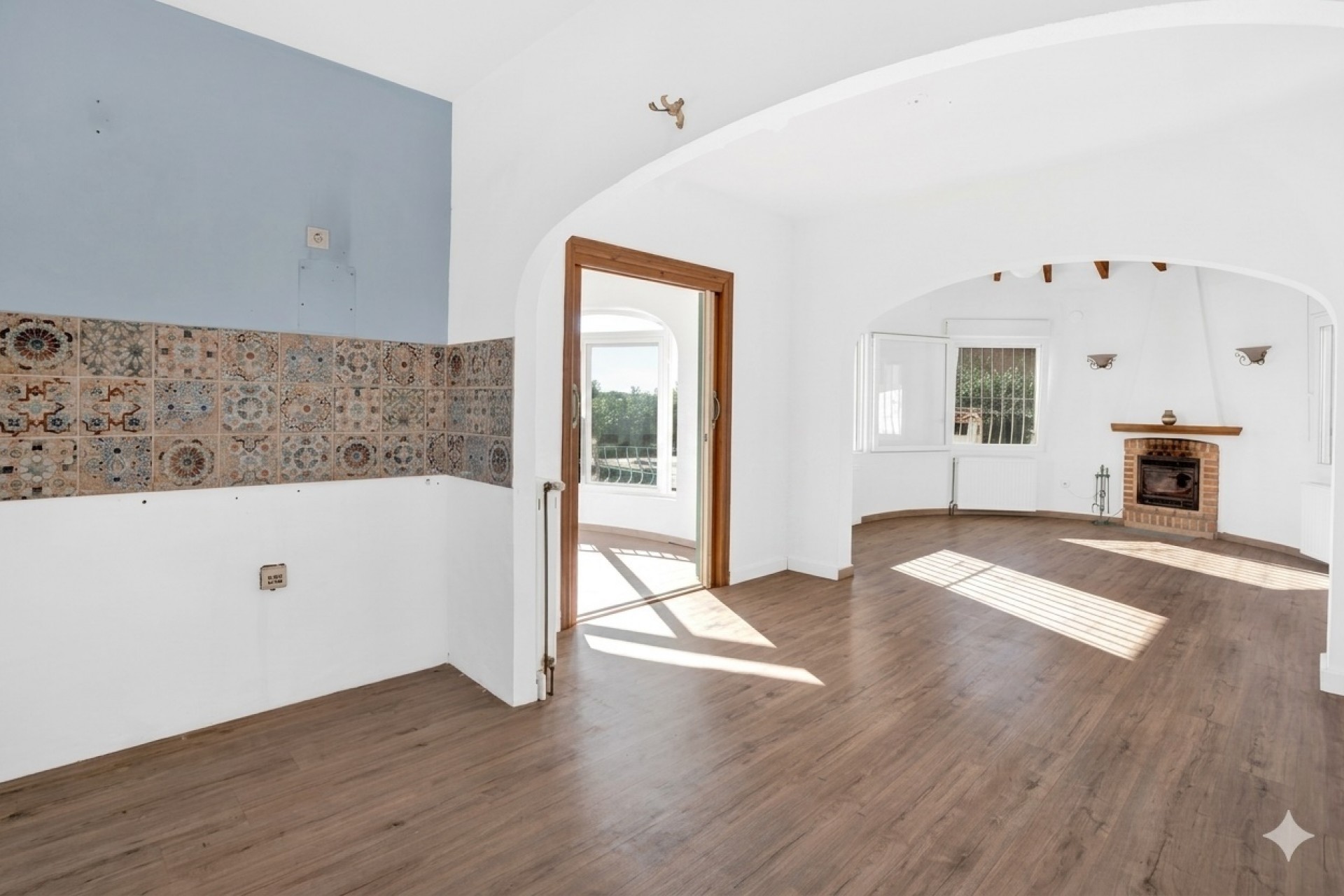 Wiederverkauf - Villa -
Calpe / Calp - Marisol Park - Ortembach - Los Almendros
