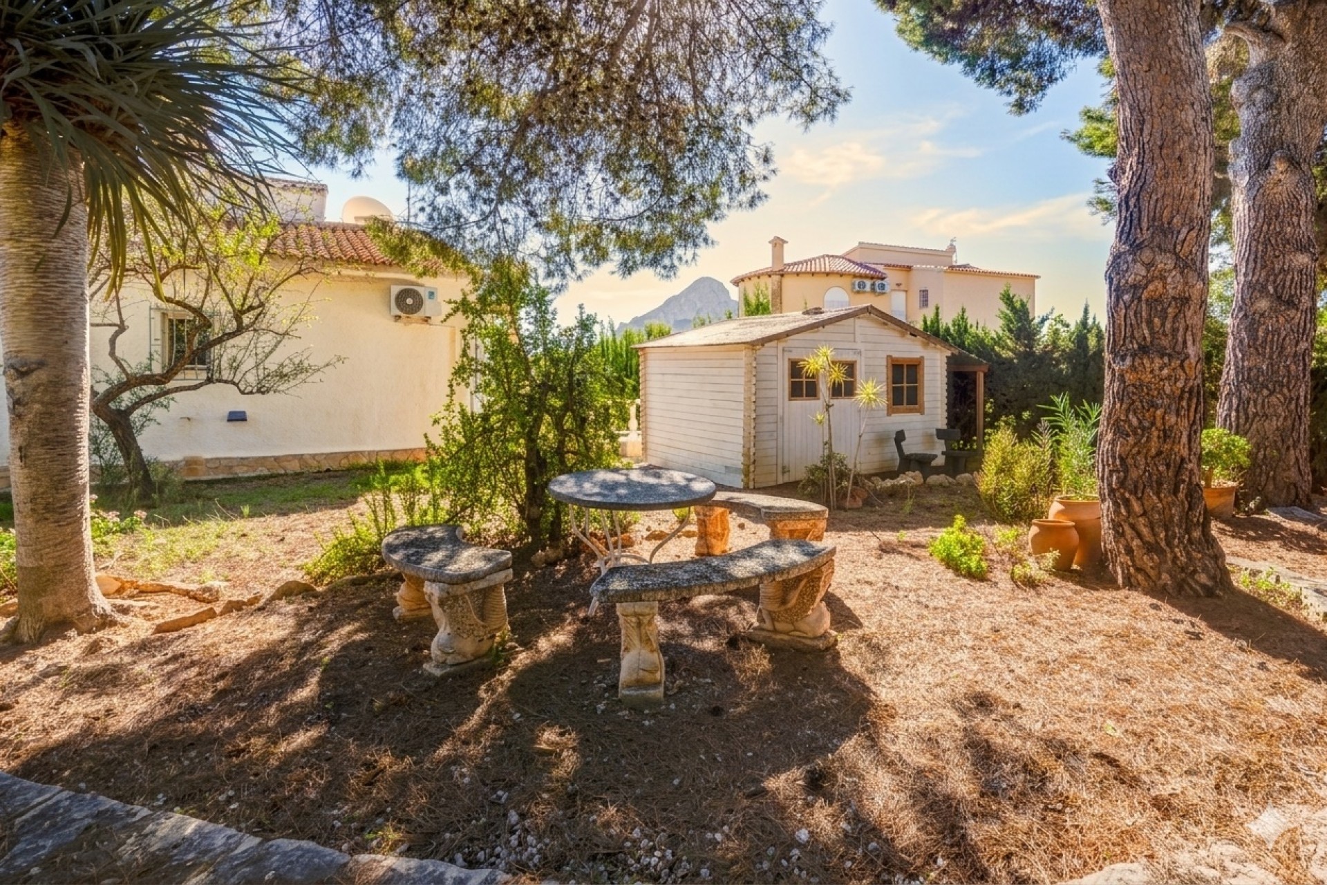 Wiederverkauf - Villa -
Calpe / Calp - Marisol Park - Ortembach - Los Almendros