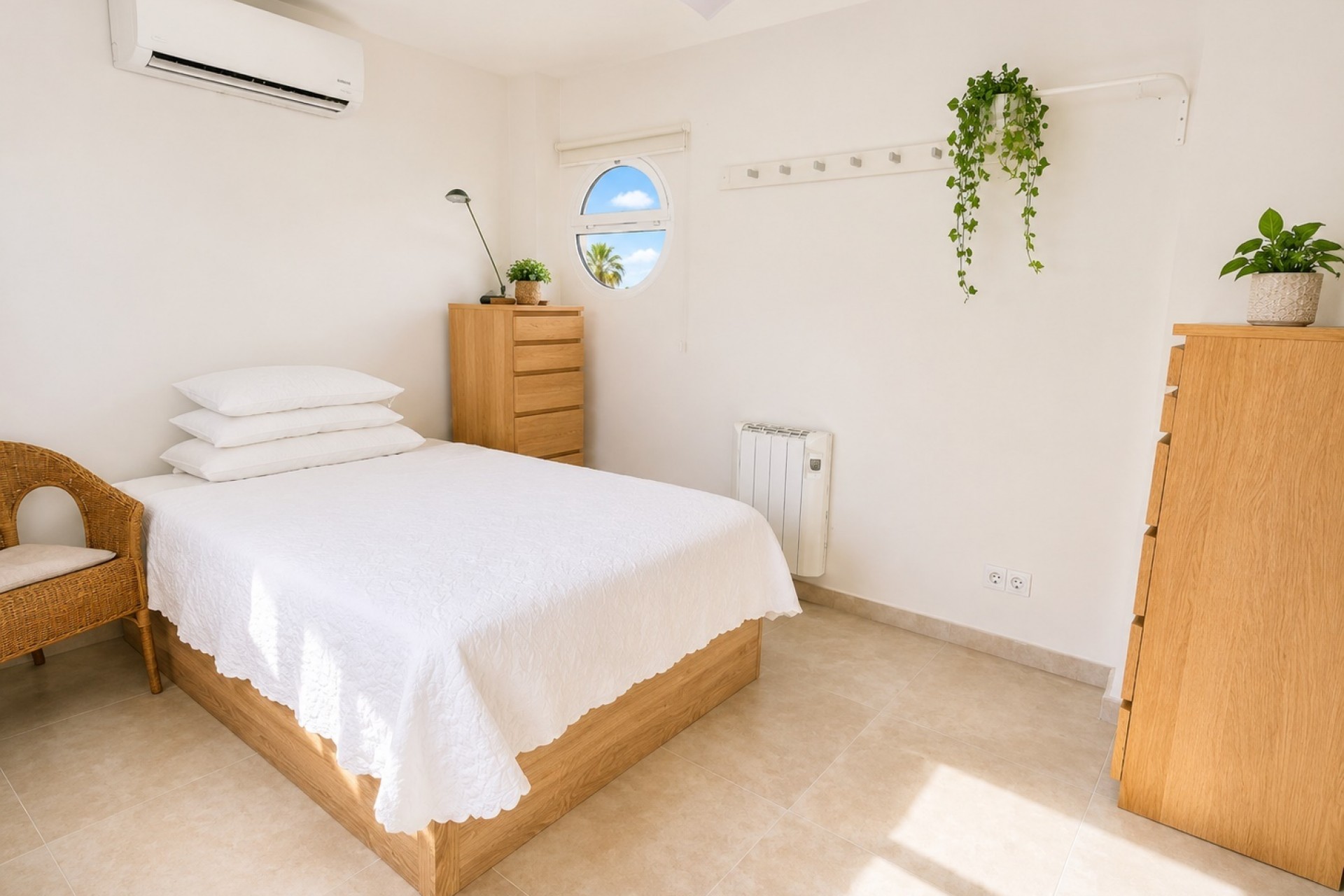 Wiederverkauf - Villa -
Calpe / Calp - Marisol Park - Ortembach - Los Almendros