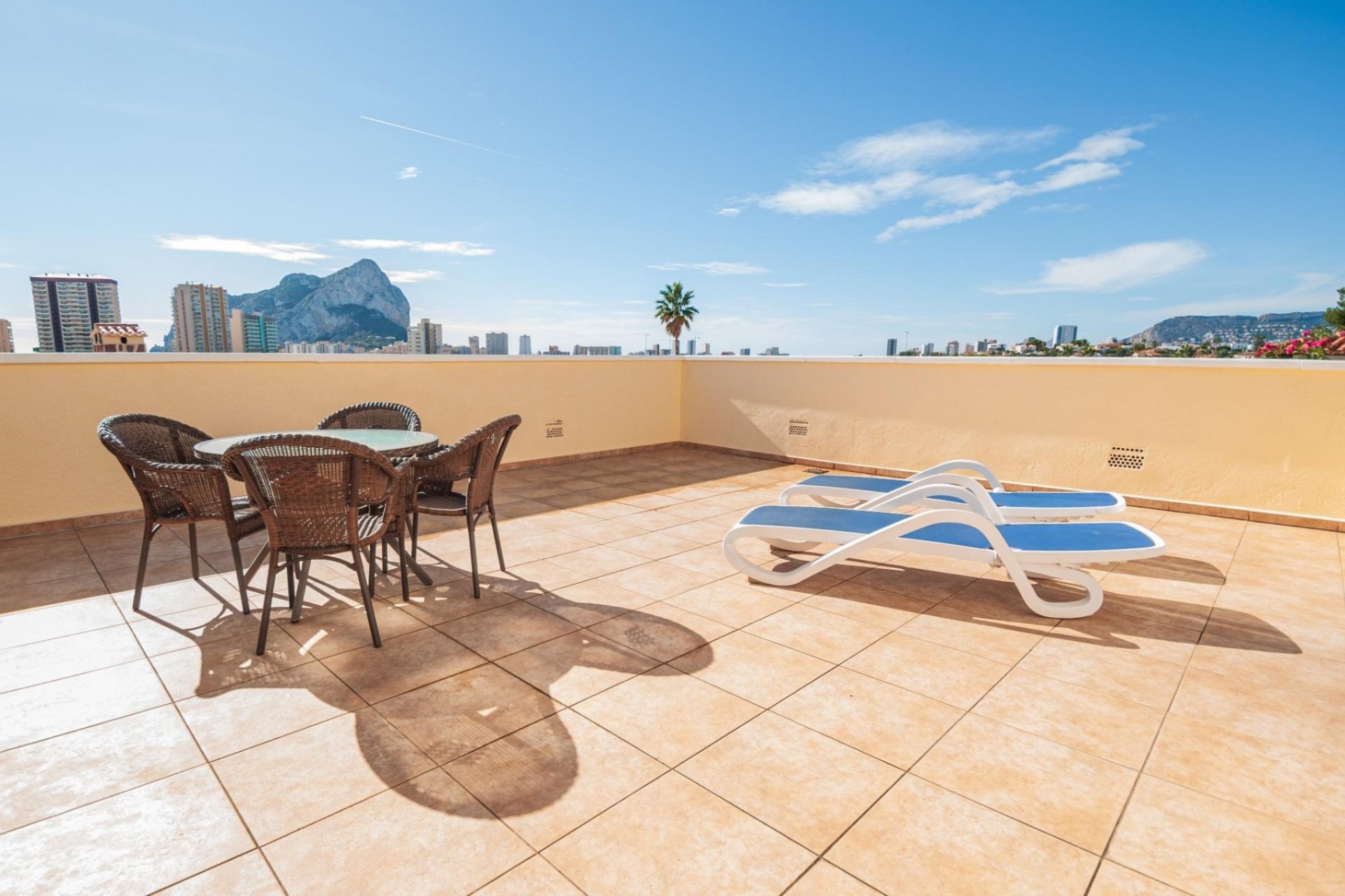 Wiederverkauf - Villa -
Calpe - Calpe urbanizaciones