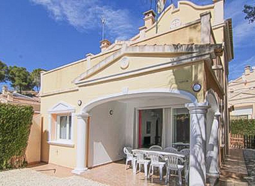 Wiederverkauf - Villa -
Calpe - Cometa III