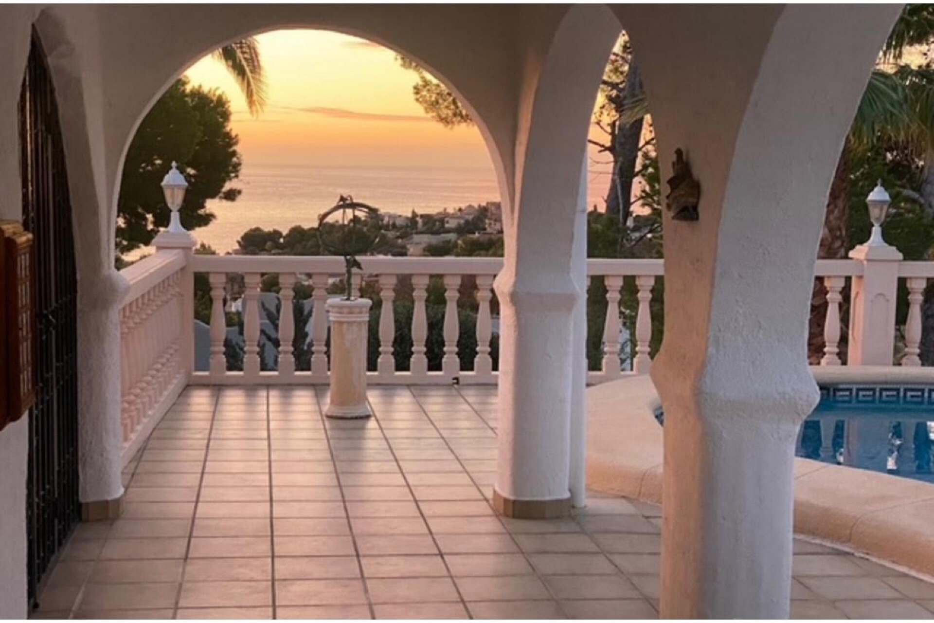 Wiederverkauf - Villa -
Calpe - La Canuta