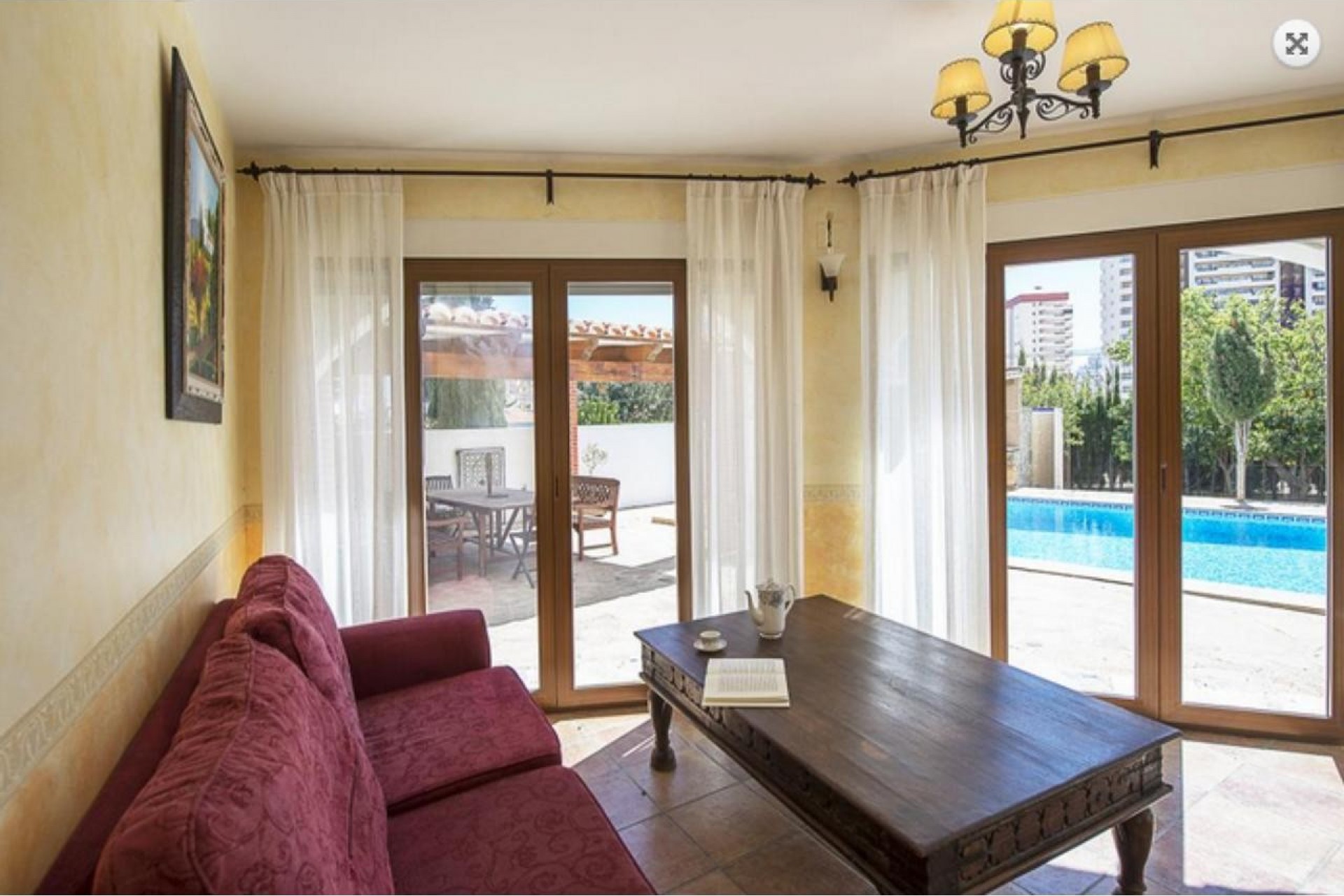 Wiederverkauf - Villa -
Calpe - Zona Levante - Playa Fossa