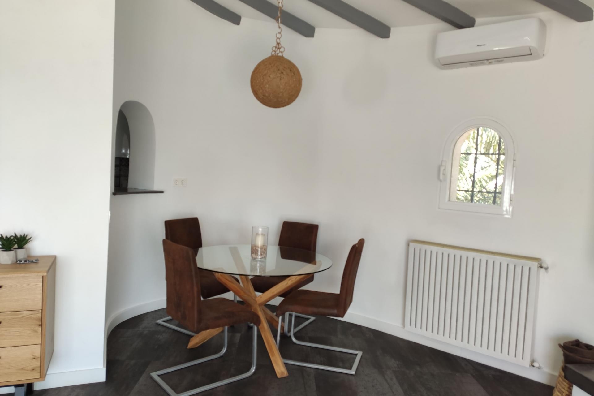 Wiederverkauf - Villa -
Calpe