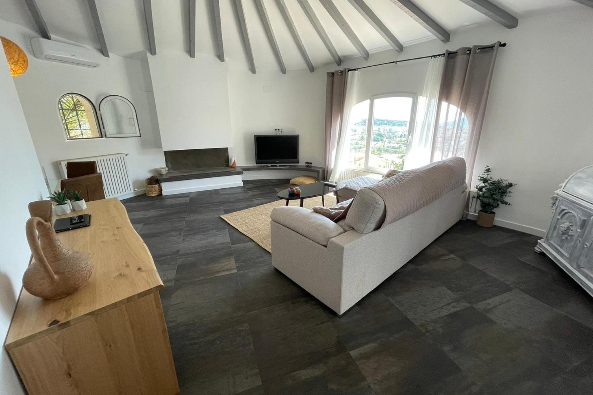 Wiederverkauf - Villa -
Calpe