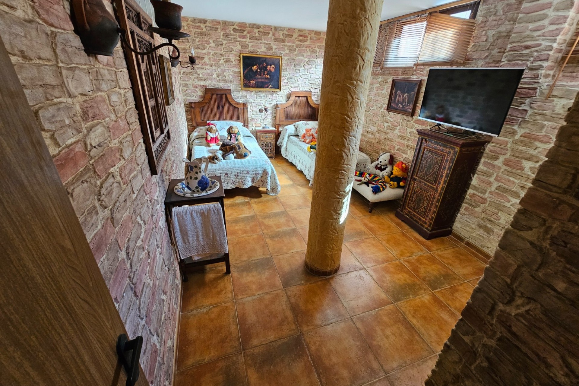 Wiederverkauf - Villa -
Daya Nueva