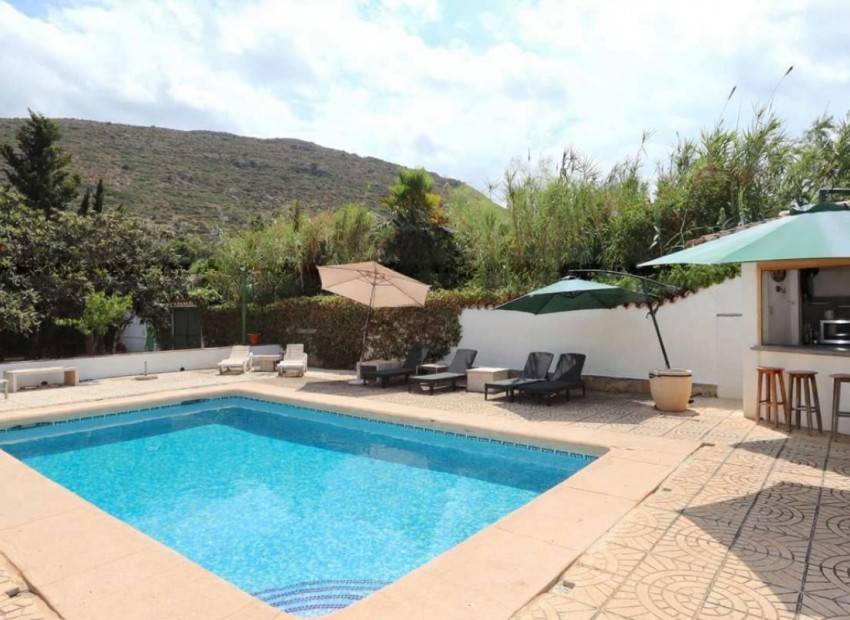 Wiederverkauf - Villa -
Denia - La Xara - La Sella