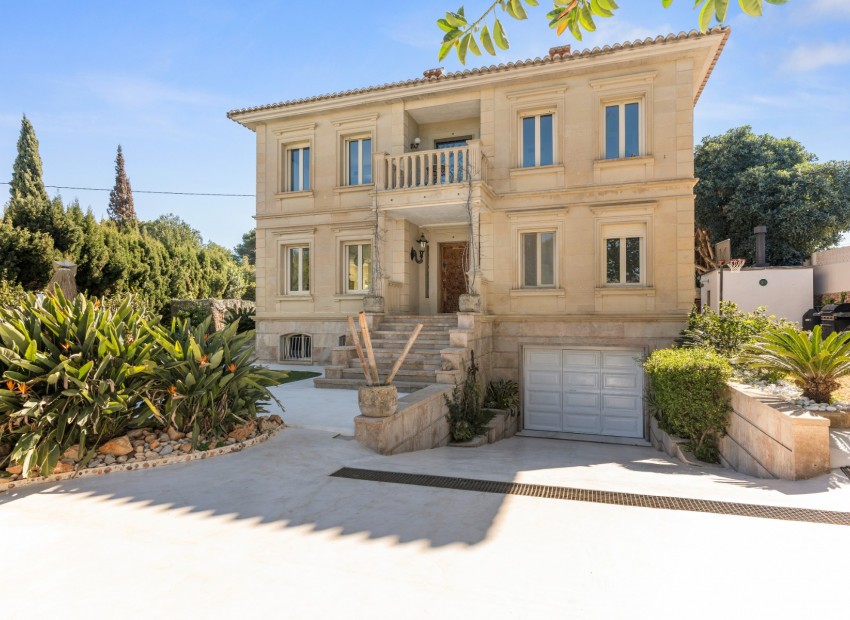 Wiederverkauf - Villa -
Denia - Las Rotas