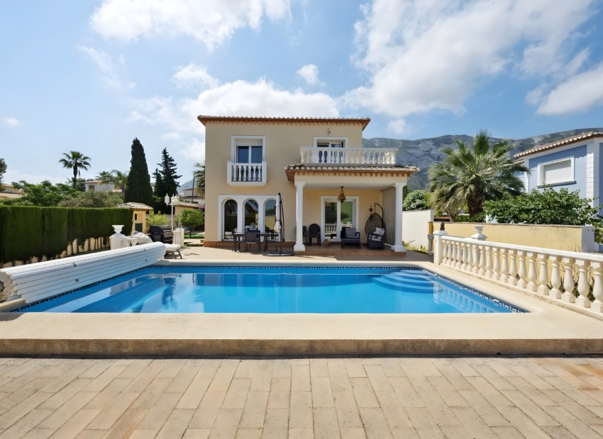 Wiederverkauf - Villa -
Denia - Tossal Gross