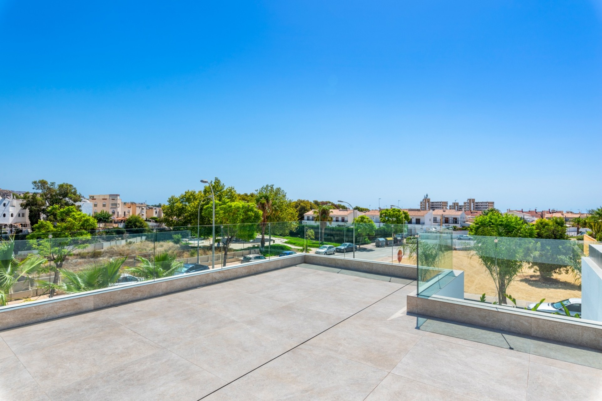 Wiederverkauf - Villa -
El Campello - El Amerador