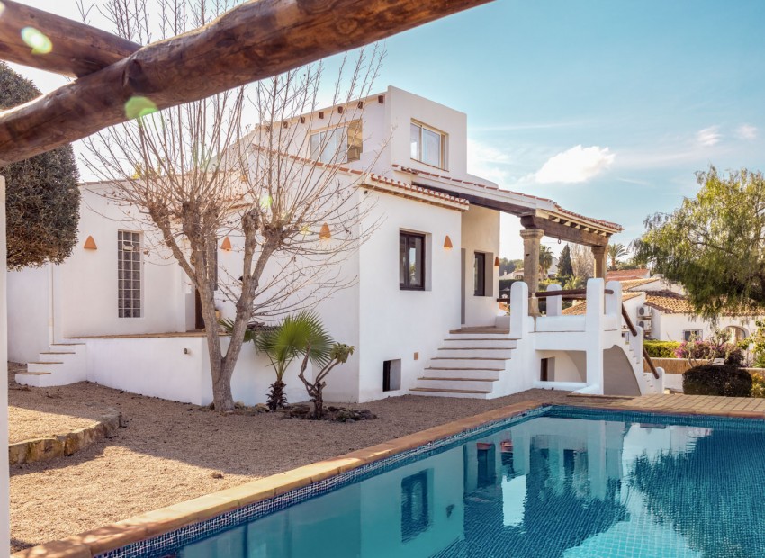 Wiederverkauf - Villa -
Jávea - Tosalet