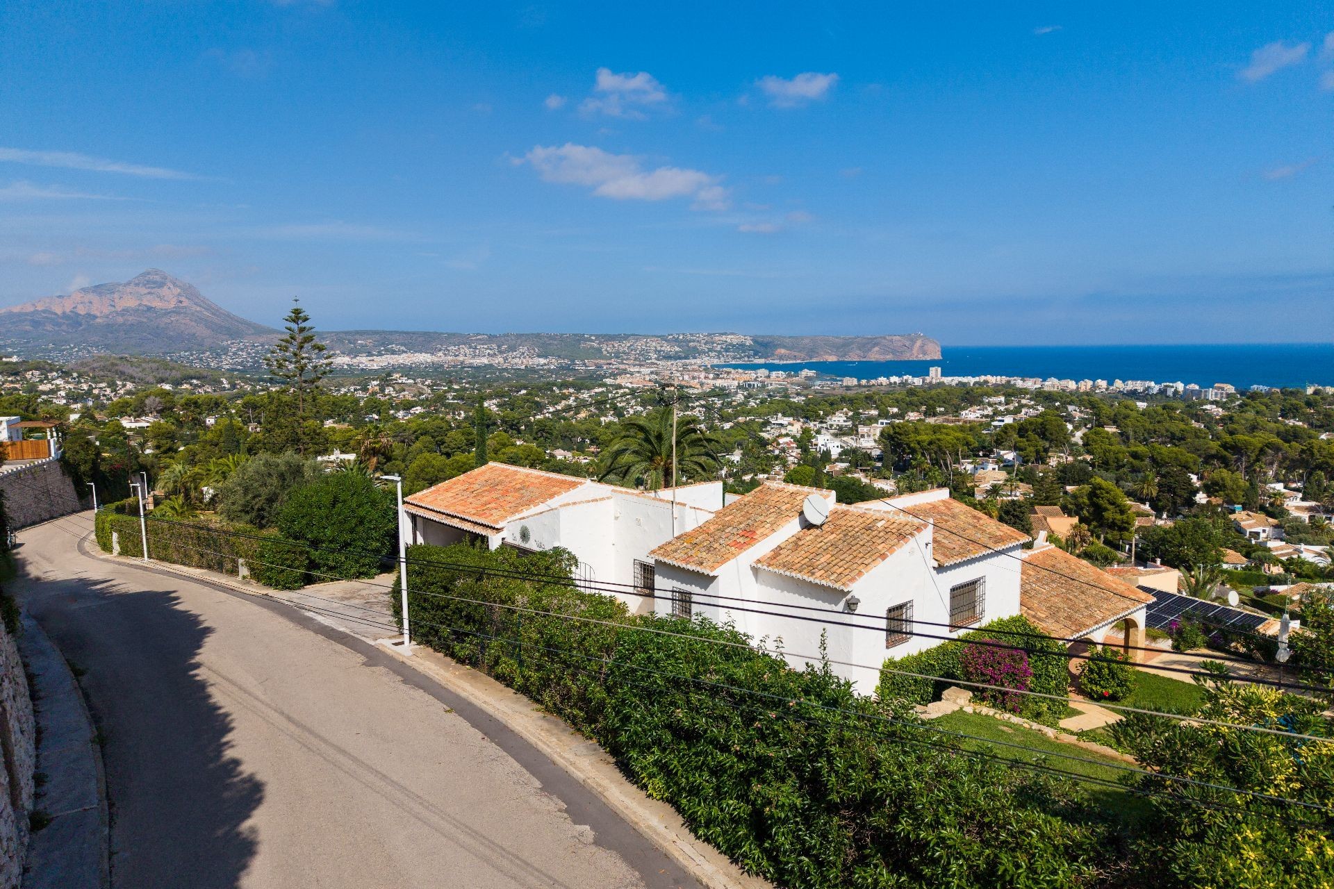 Wiederverkauf - Villa -
Jávea - Tosalet